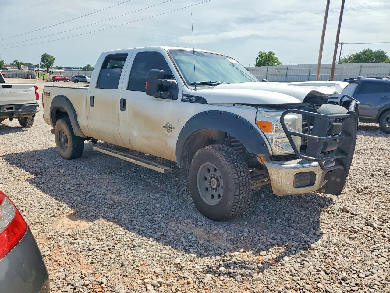 2014 Ford F250 Super Duty White vin: 1FT7W2BTXEEB01282