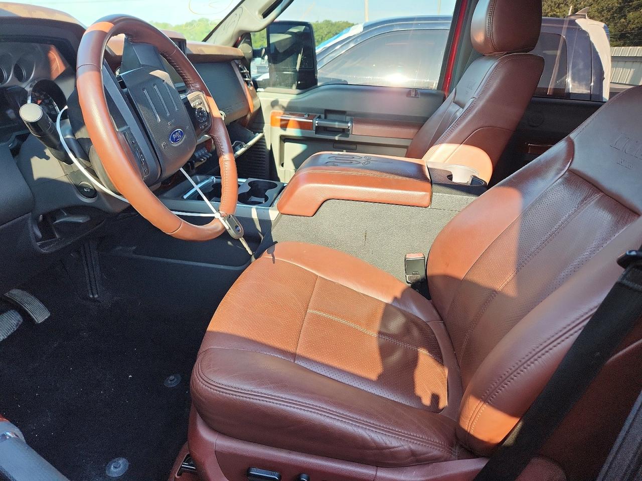 2014 Ford F250 Super Duty Maroon vin: 1FT7W2BTXEEB31852