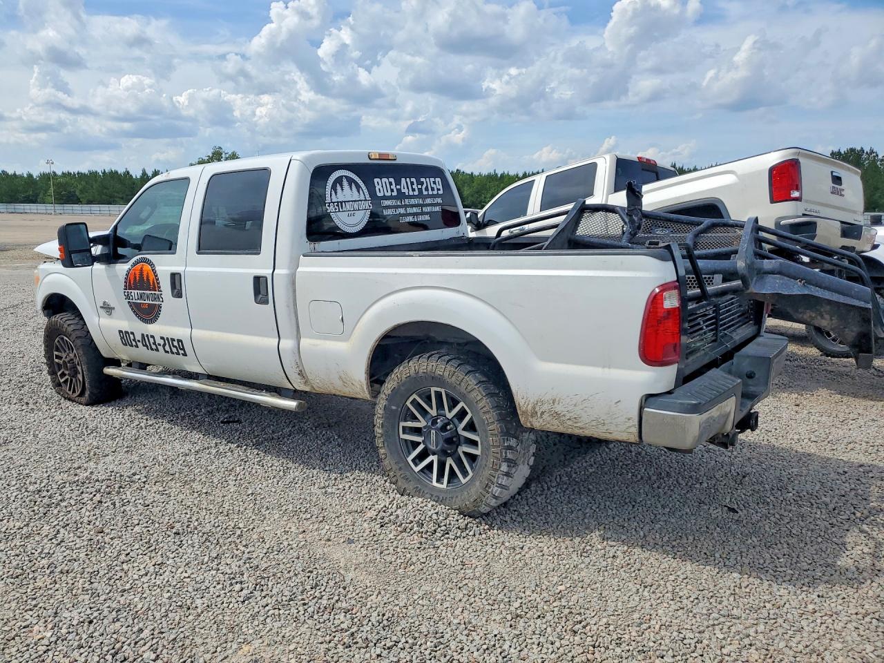 2015 Ford F250 Super Duty White vin: 1FT7W2BTXFEA82587