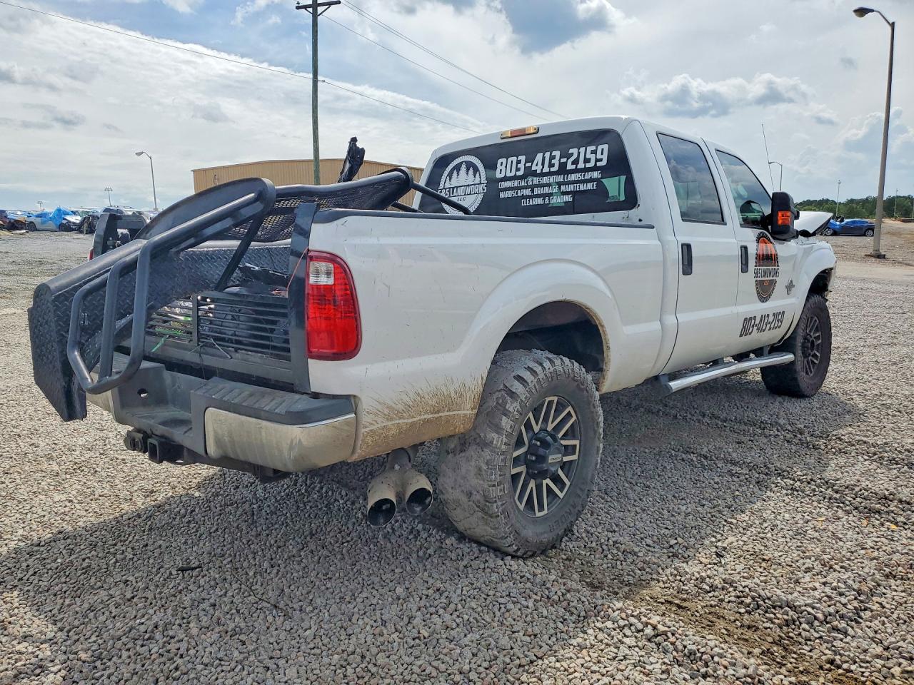 2015 Ford F250 Super Duty White vin: 1FT7W2BTXFEA82587