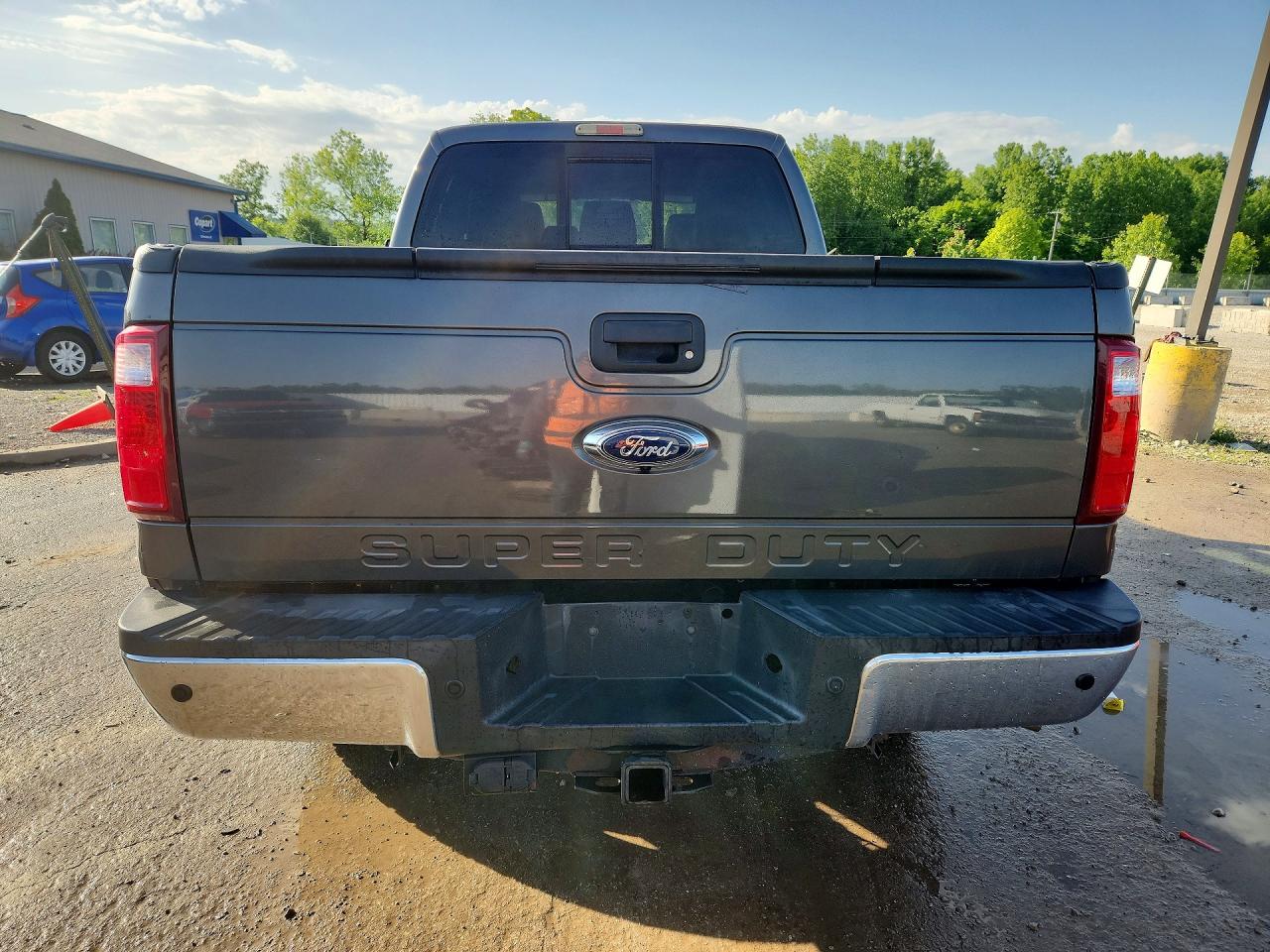 2015 Ford F250 Super Duty Gray vin: 1FT7W2BTXFEB02837
