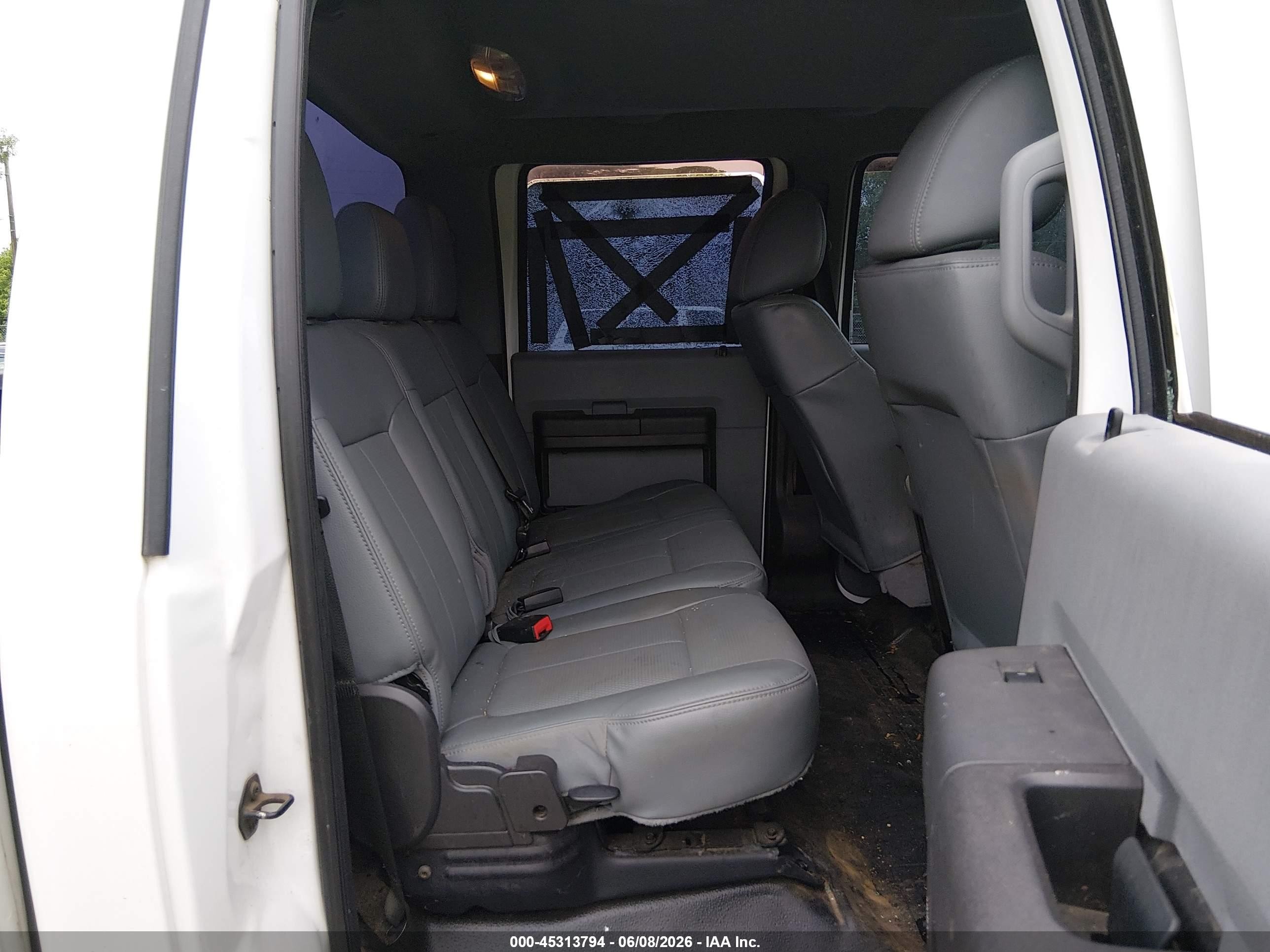 2015 Ford F-250 Xl White vin: 1FT7W2BTXFEB75156