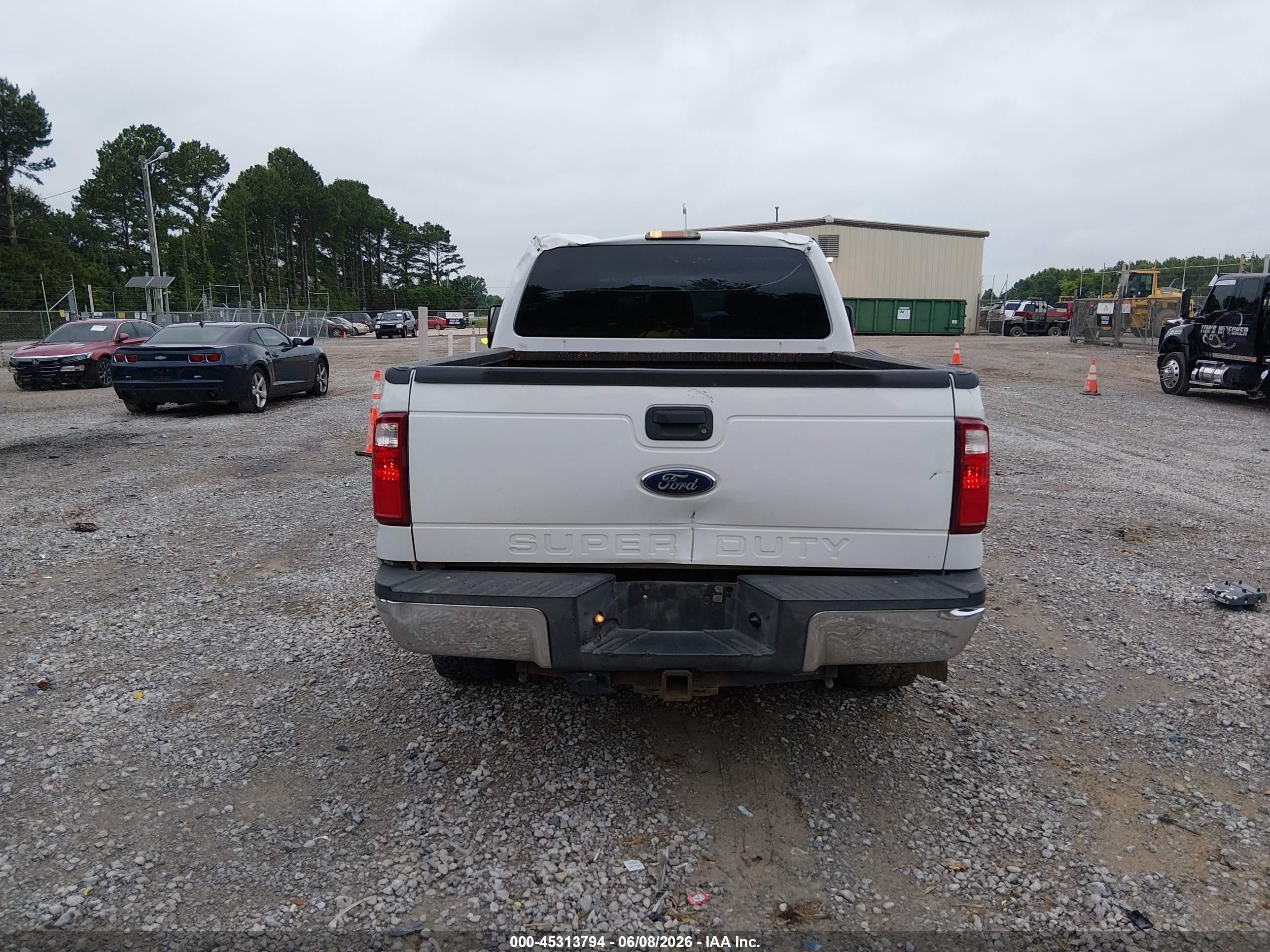 2015 Ford F-250 Xl White vin: 1FT7W2BTXFEB75156