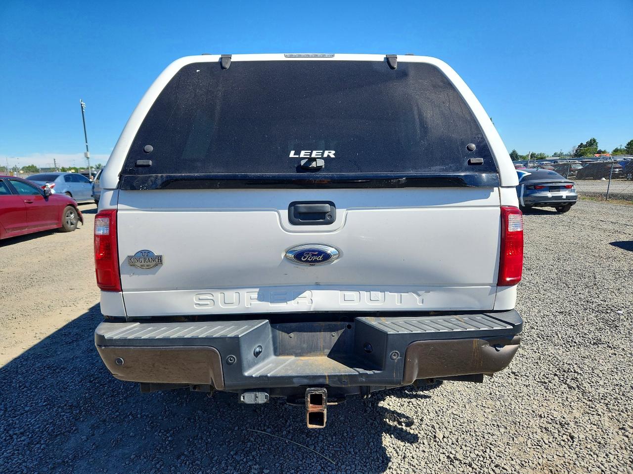 2015 Ford F250 Super Duty White vin: 1FT7W2BTXFEB99134