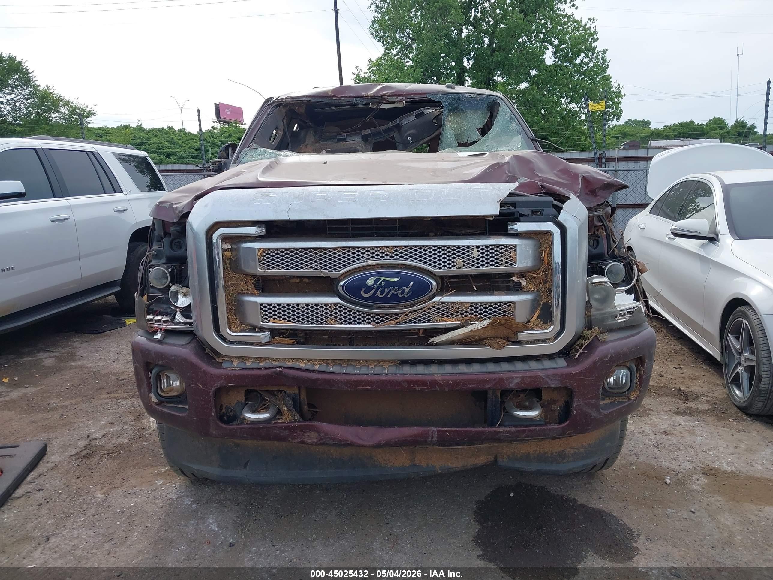 2015 Ford F-250 Lariat Maroon vin: 1FT7W2BTXFEC52494