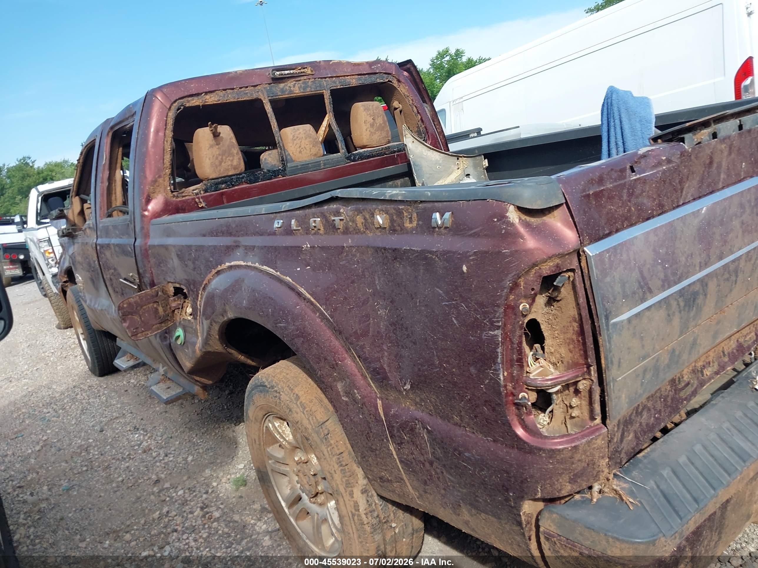 2015 Ford F-250 Lariat Maroon vin: 1FT7W2BTXFEC52494