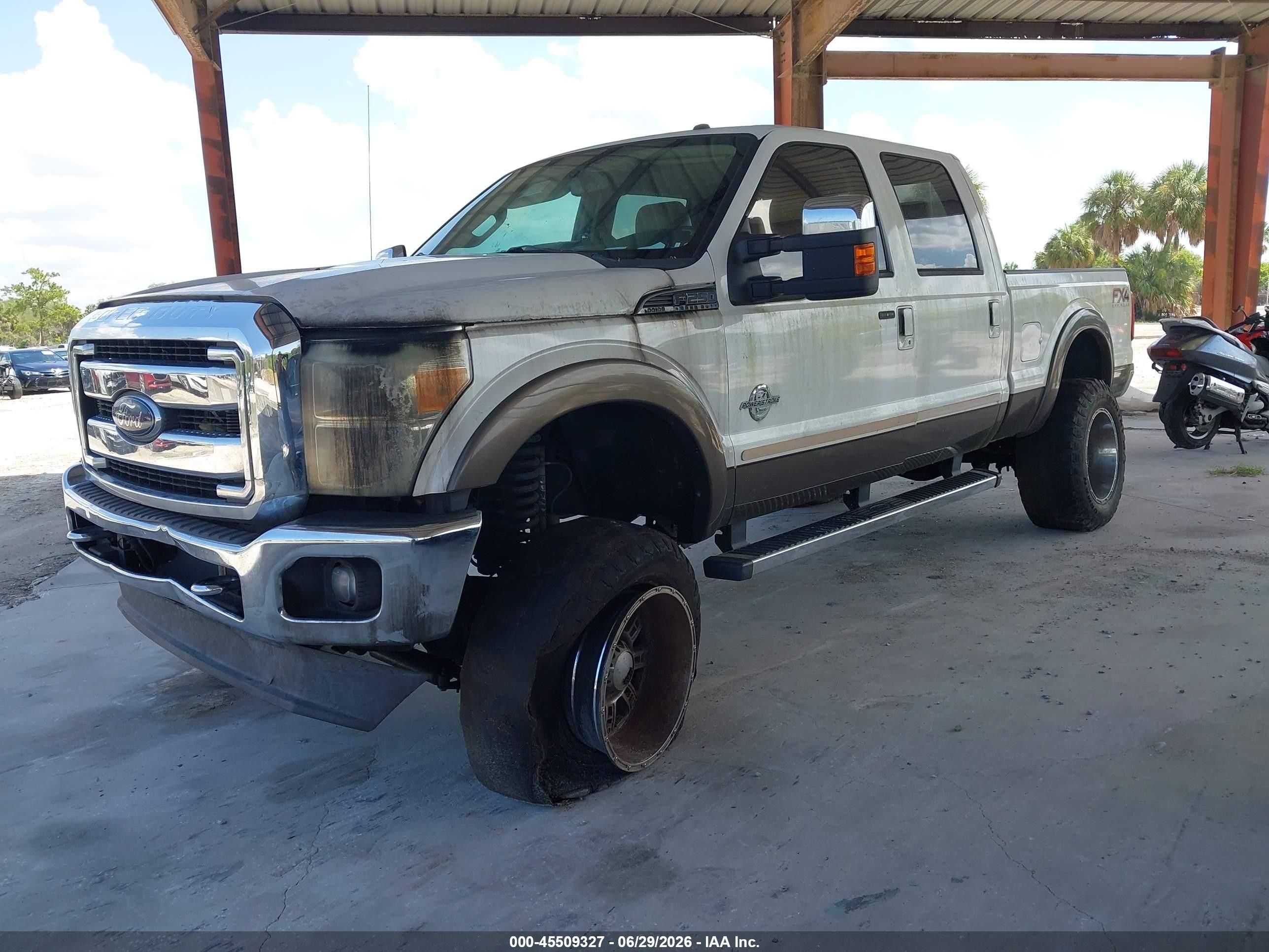 2015 Ford F-250 Lariat/xl/xlt White vin: 1FT7W2BTXFEC68713