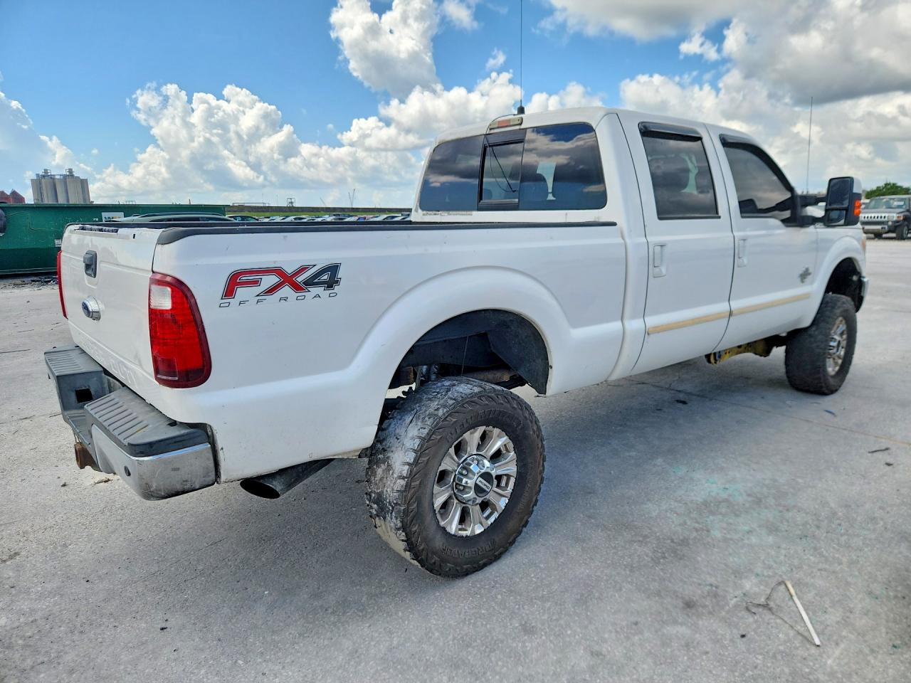 2015 Ford F250 Super Duty Белый vin: 1FT7W2BTXFED62722