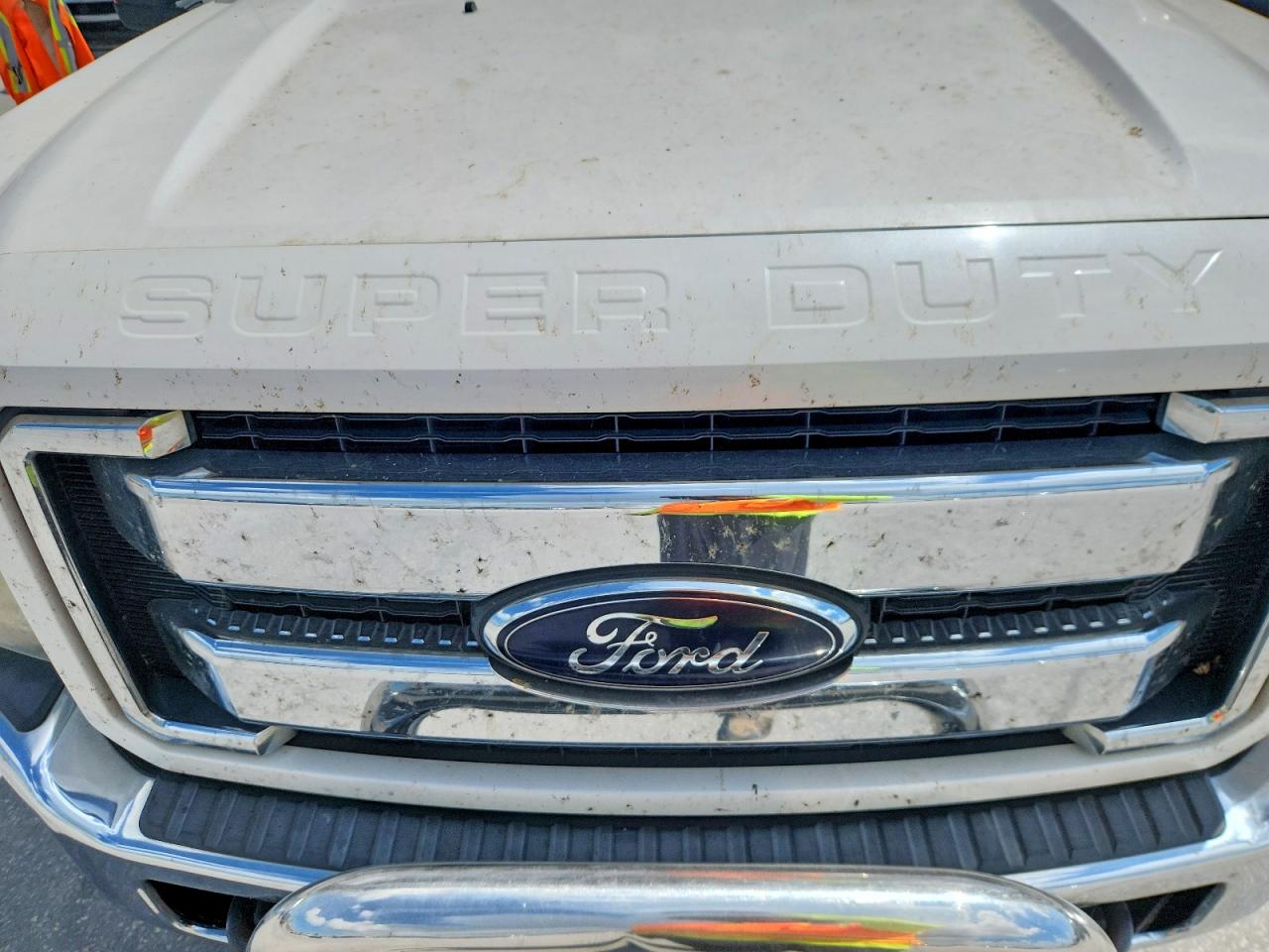 2015 Ford F250 Super Duty Белый vin: 1FT7W2BTXFED62722