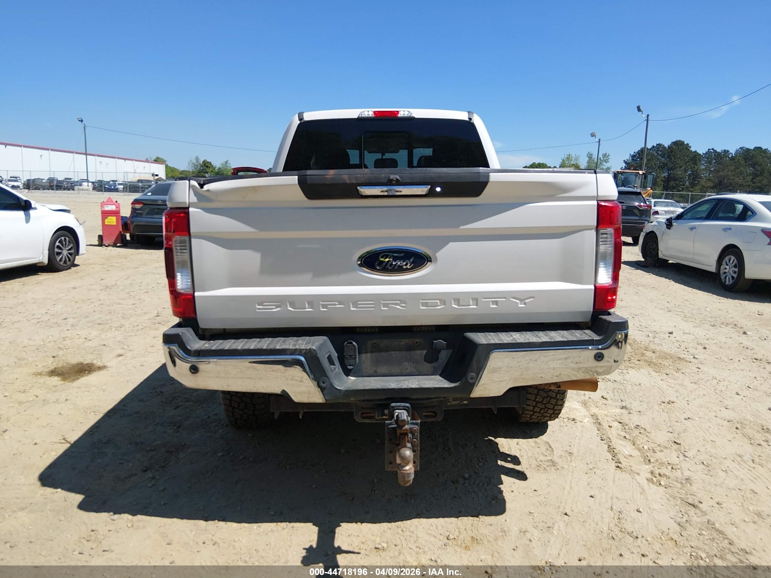 2017 Ford F-250 Lariat White vin: 1FT7W2BTXHED48449