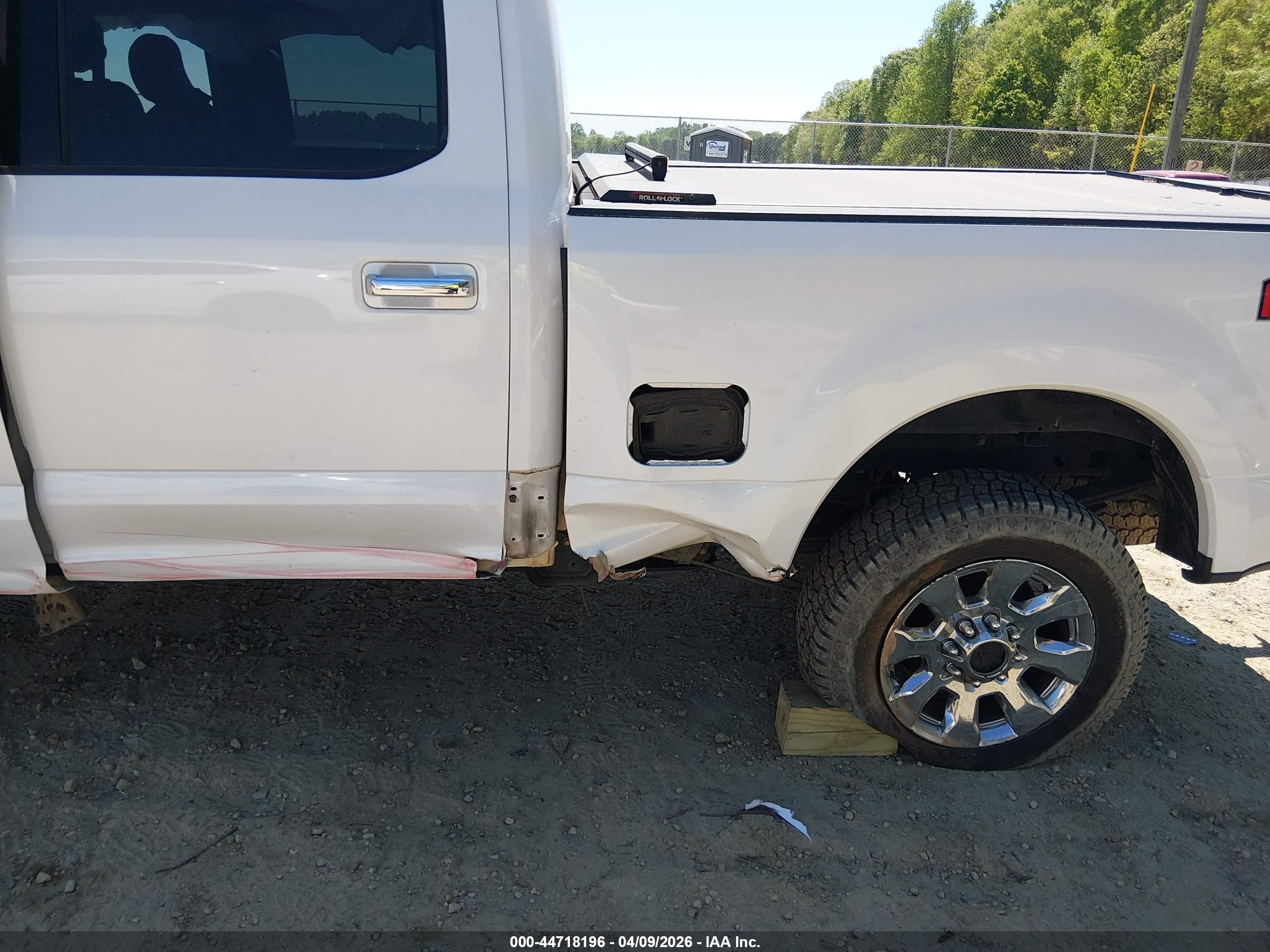 2017 Ford F-250 Lariat White vin: 1FT7W2BTXHED48449