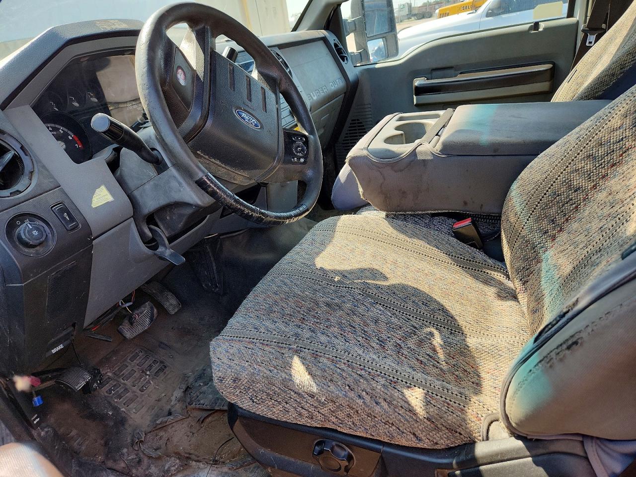 2011 Ford F350 Super Duty White vin: 1FT7W3B60BEB54584