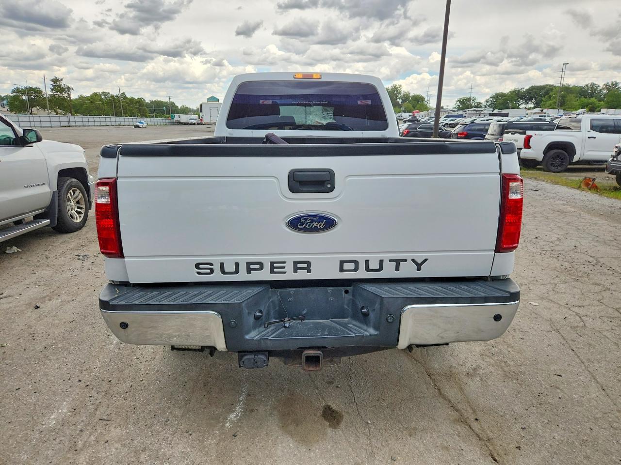 2015 Ford F350 Super Duty White vin: 1FT7W3BT3FEB32266