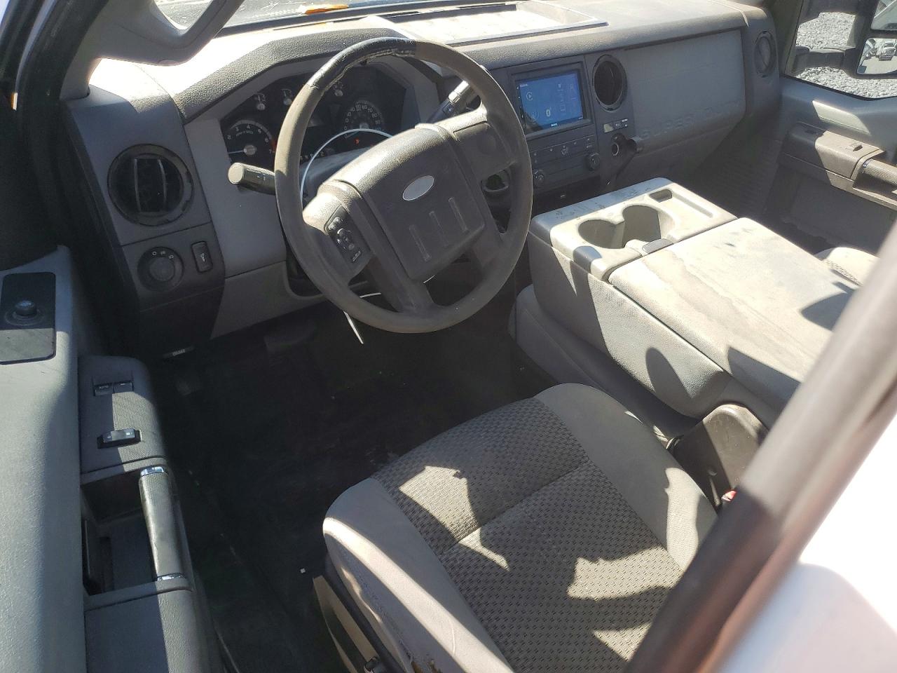 2011 Ford F250 Super Duty White vin: 1FT7X2A60BEA57491
