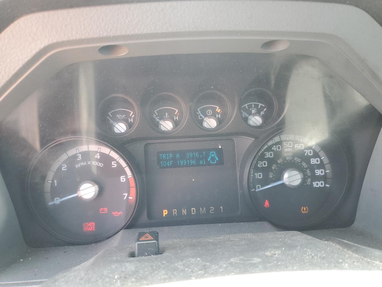 2011 Ford F250 Super Duty White vin: 1FT7X2A60BEC30667