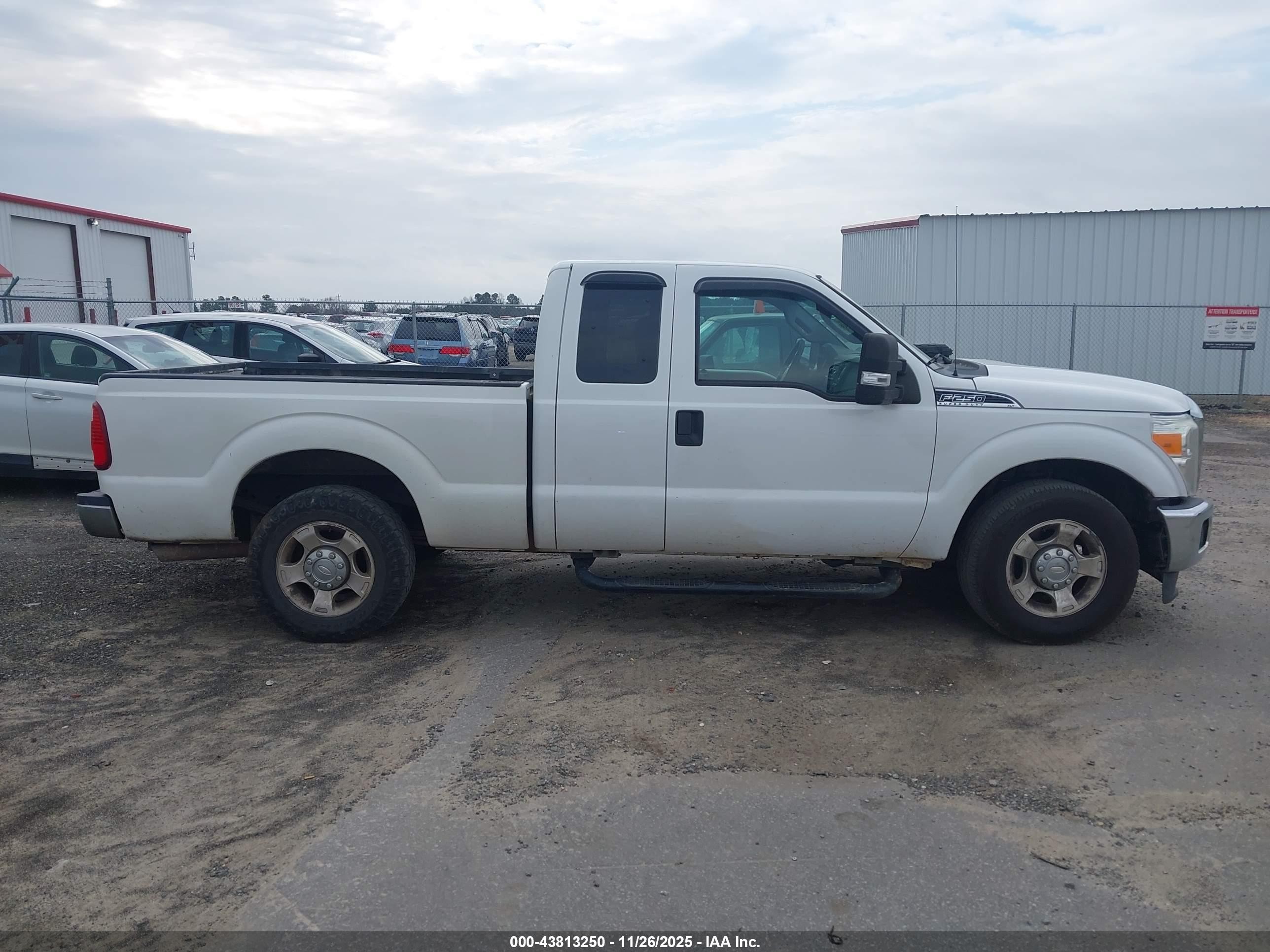 2012 Ford Super Duty F-250 Srw Xlt White vin: 1FT7X2A61CED13400