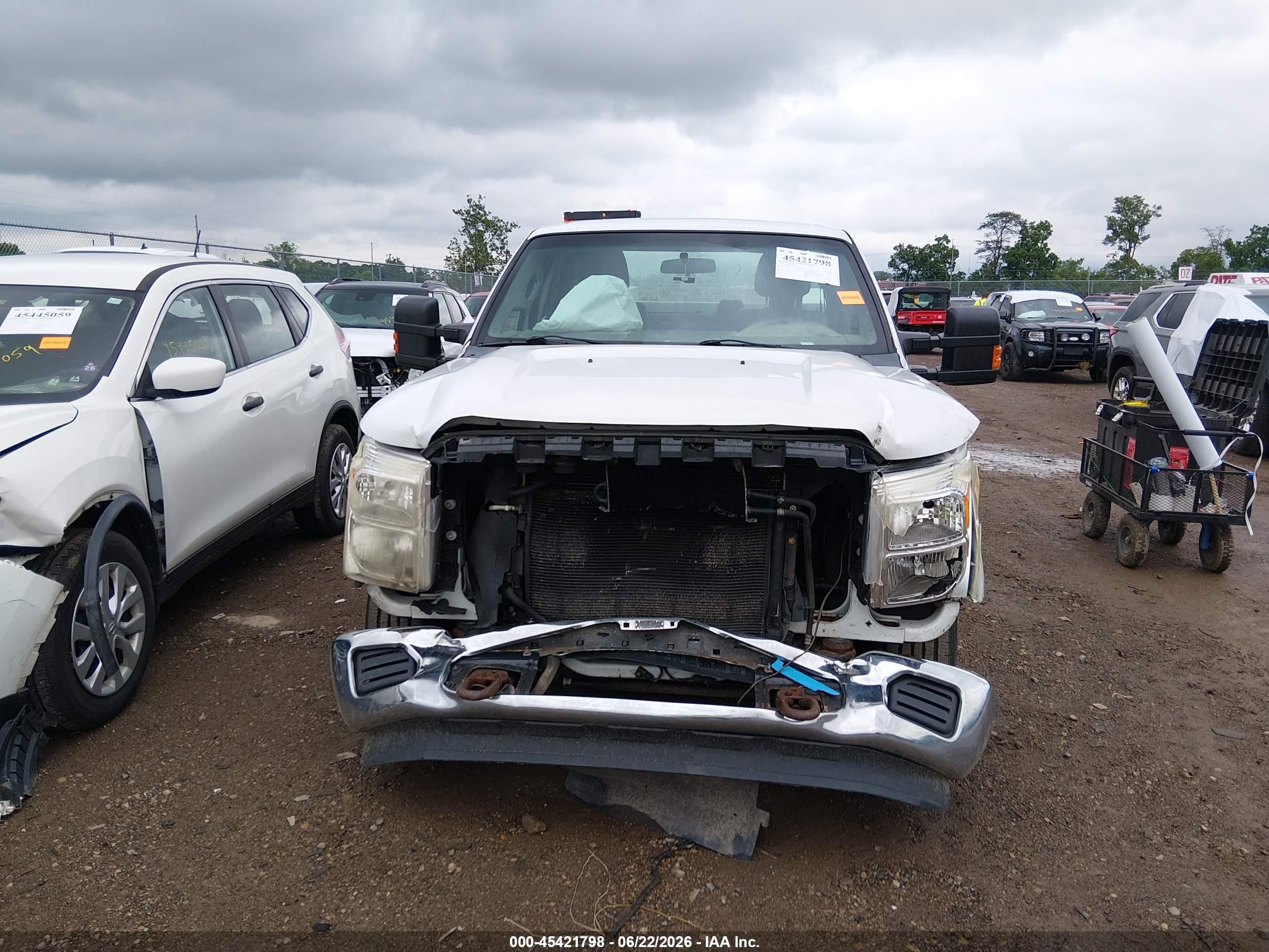 2014 Ford F-250 Lariat/xl/xlt Белый vin: 1FT7X2A62EEB39047