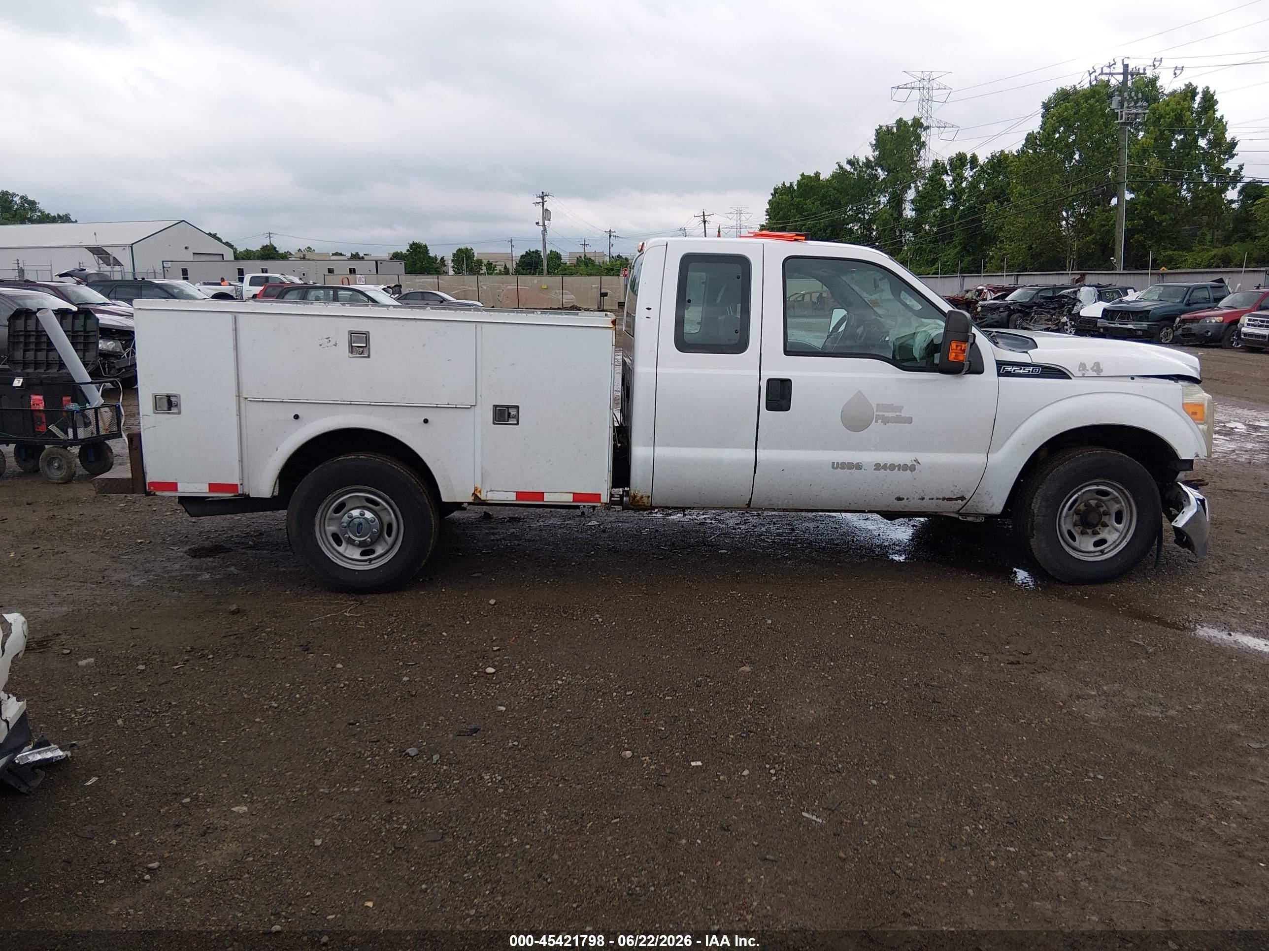 2014 Ford F-250 Lariat/xl/xlt Белый vin: 1FT7X2A62EEB39047