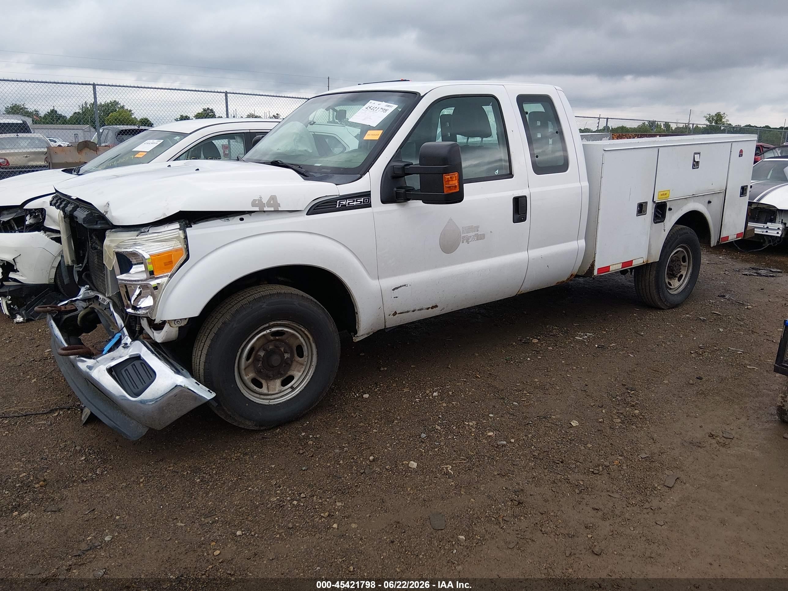 2014 Ford F-250 Lariat/xl/xlt Белый vin: 1FT7X2A62EEB39047