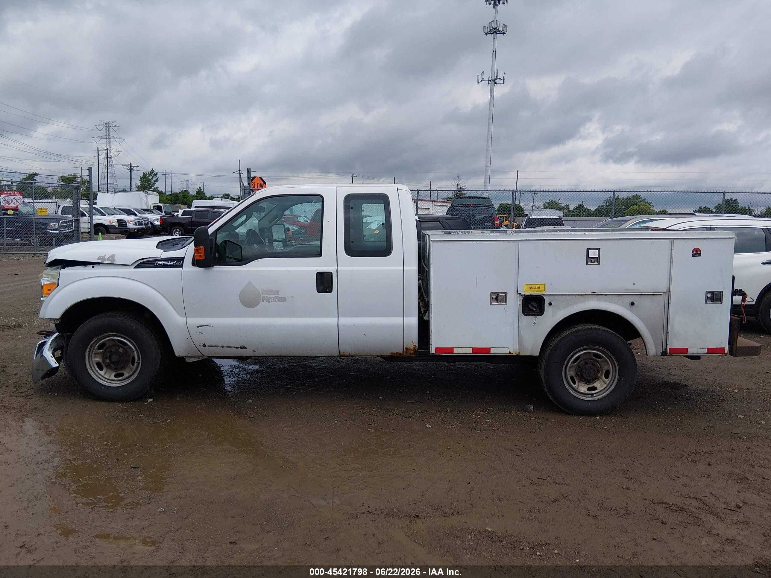 2014 Ford F-250 Lariat/xl/xlt Белый vin: 1FT7X2A62EEB39047
