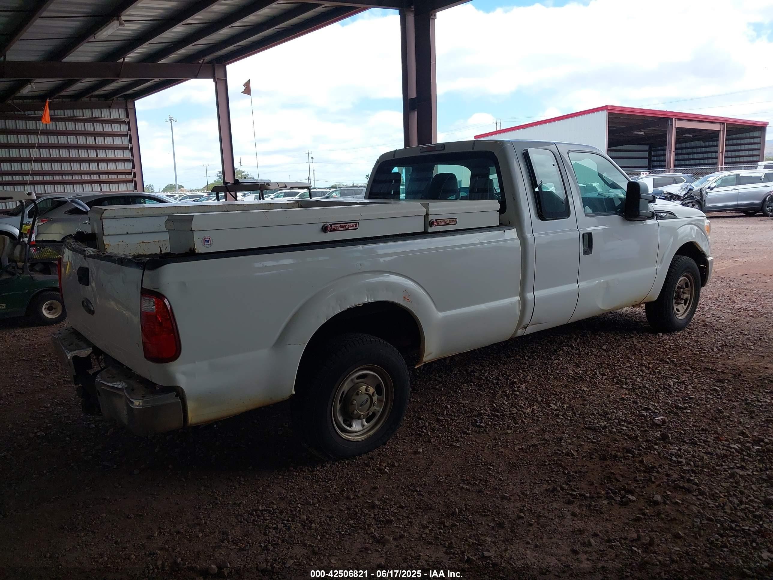 2012 Ford Super Duty F-250 Srw Lariat/xl/xlt White vin: 1FT7X2A63CEC83347
