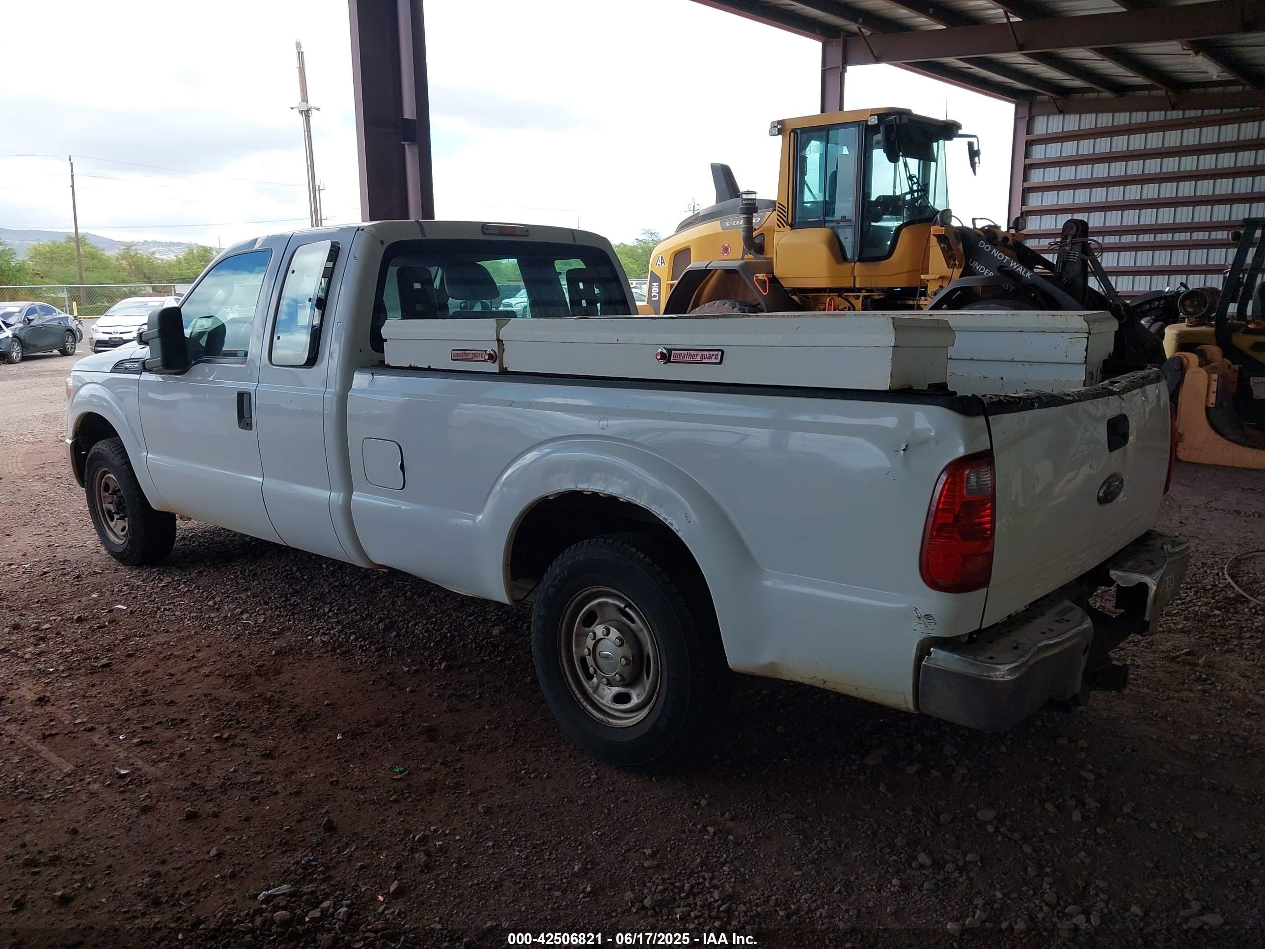 2012 Ford Super Duty F-250 Srw Lariat/xl/xlt White vin: 1FT7X2A63CEC83347