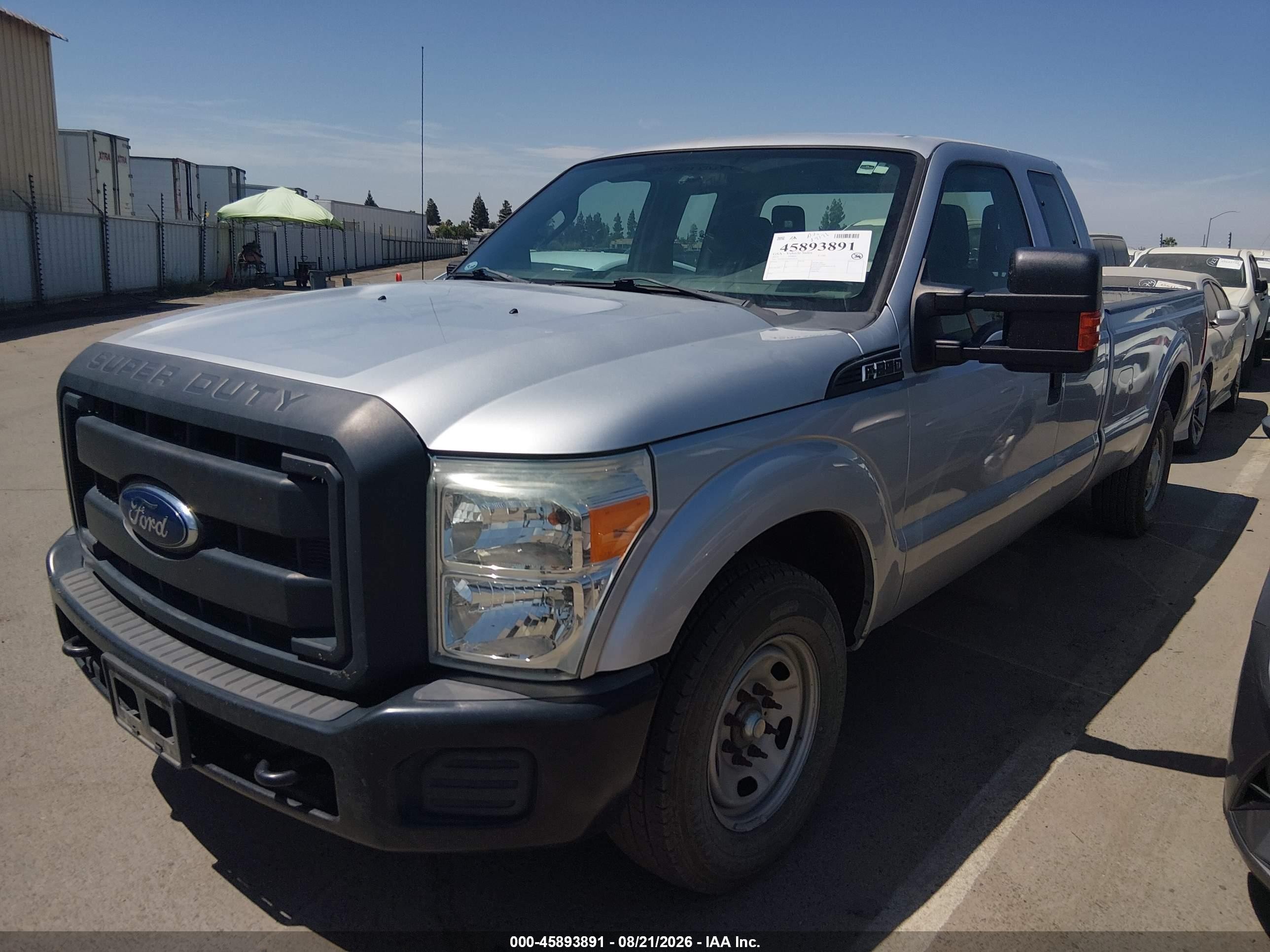 2015 Ford F-250 Xl Серебряный vin: 1FT7X2A63FED32132