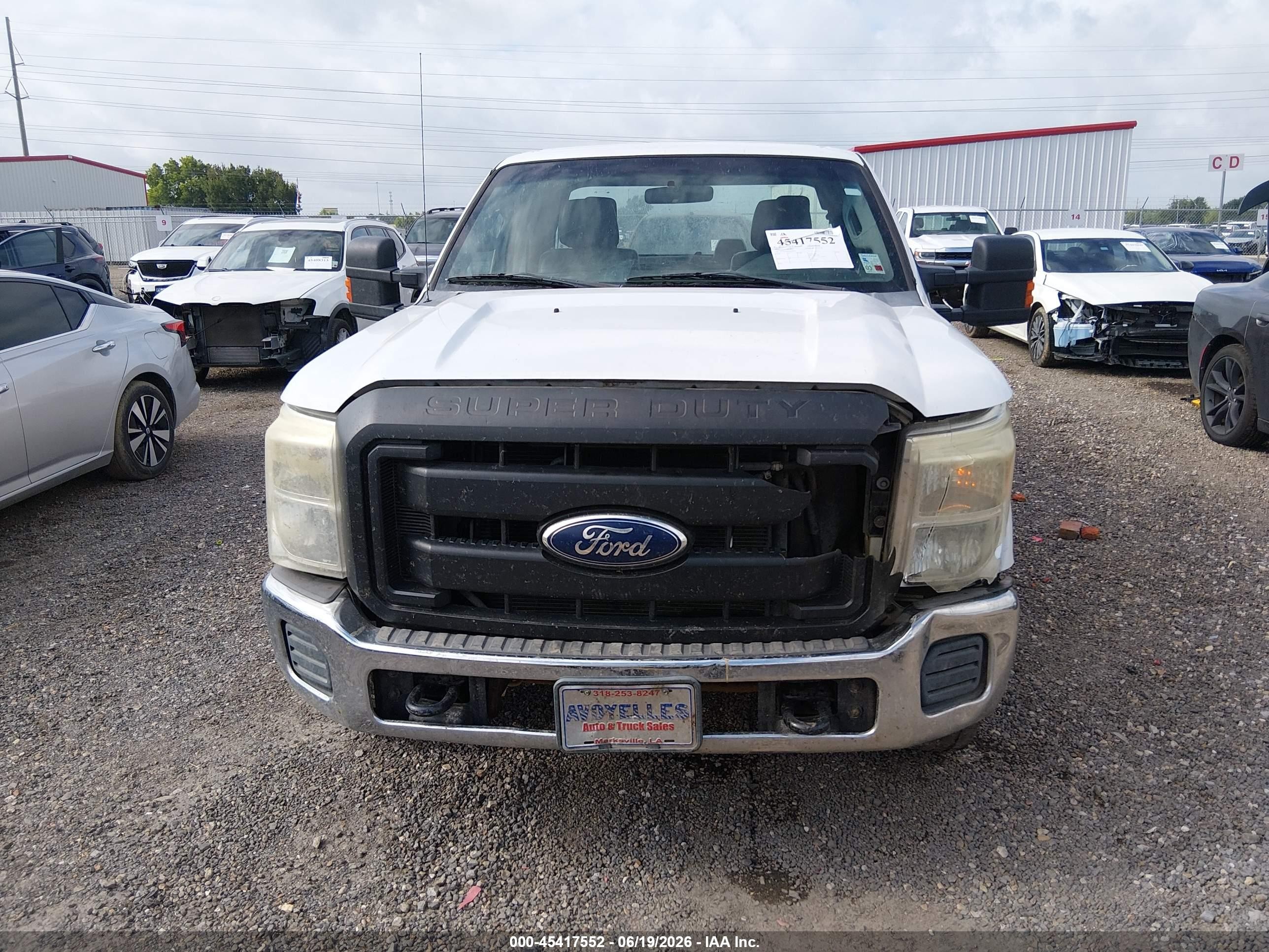 2012 Ford Super Duty F-250 Srw Xl Белый vin: 1FT7X2A64CEA49492