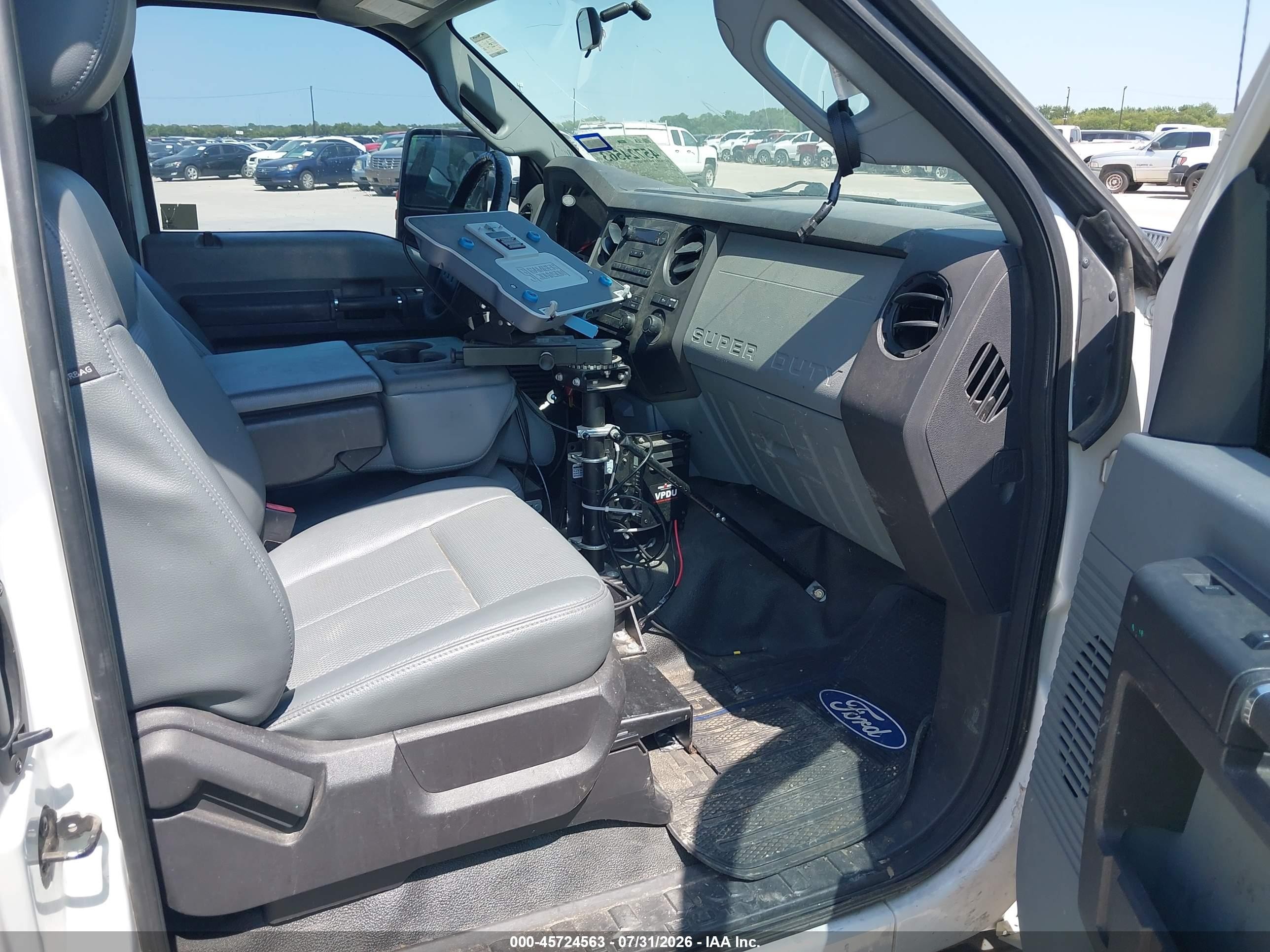 2015 Ford F-250 Xl White vin: 1FT7X2A64FEC17488