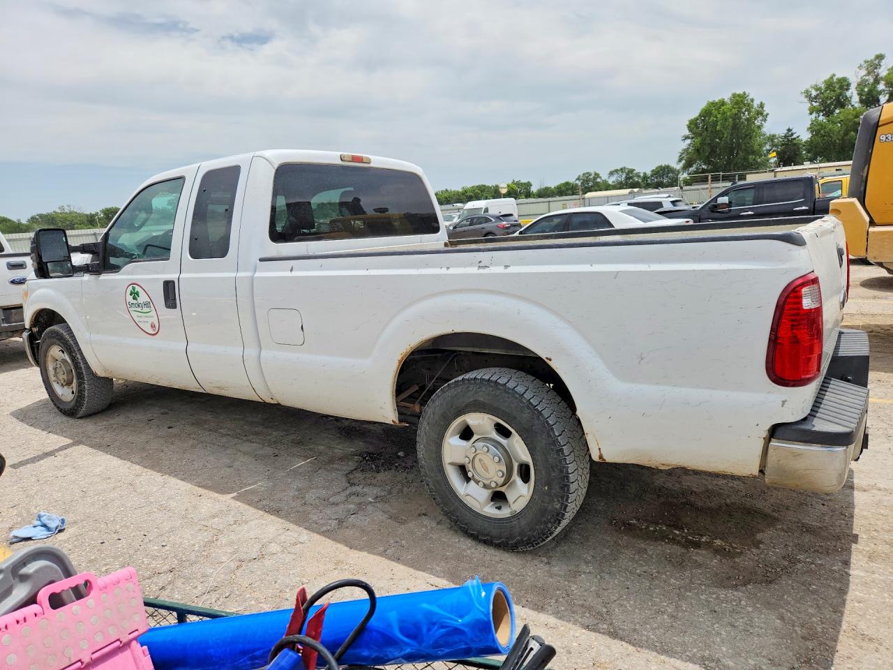 2011 Ford F250 Super Duty White vin: 1FT7X2A66BEA69323
