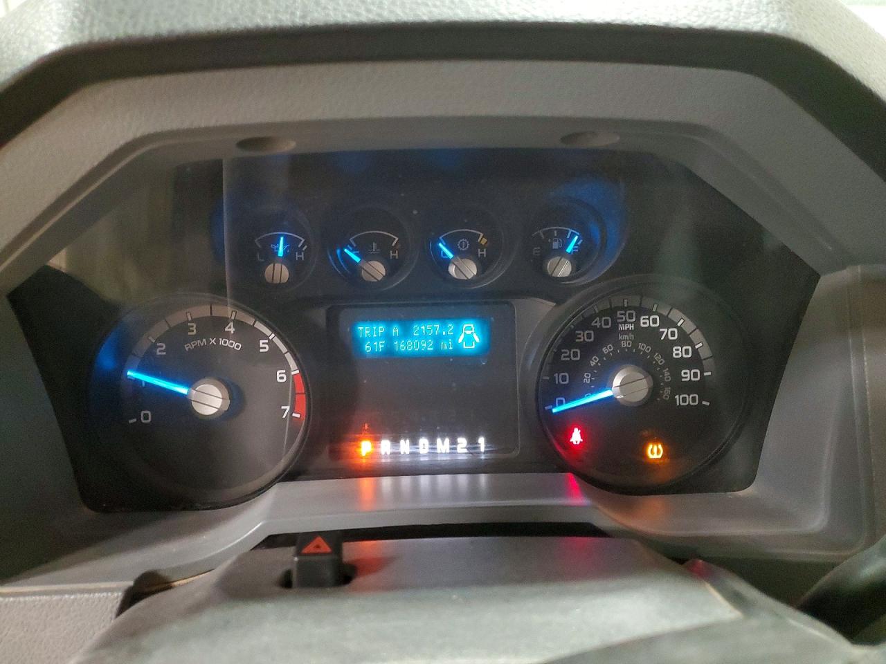 2014 Ford F250 Super Duty White vin: 1FT7X2A66EEA84313