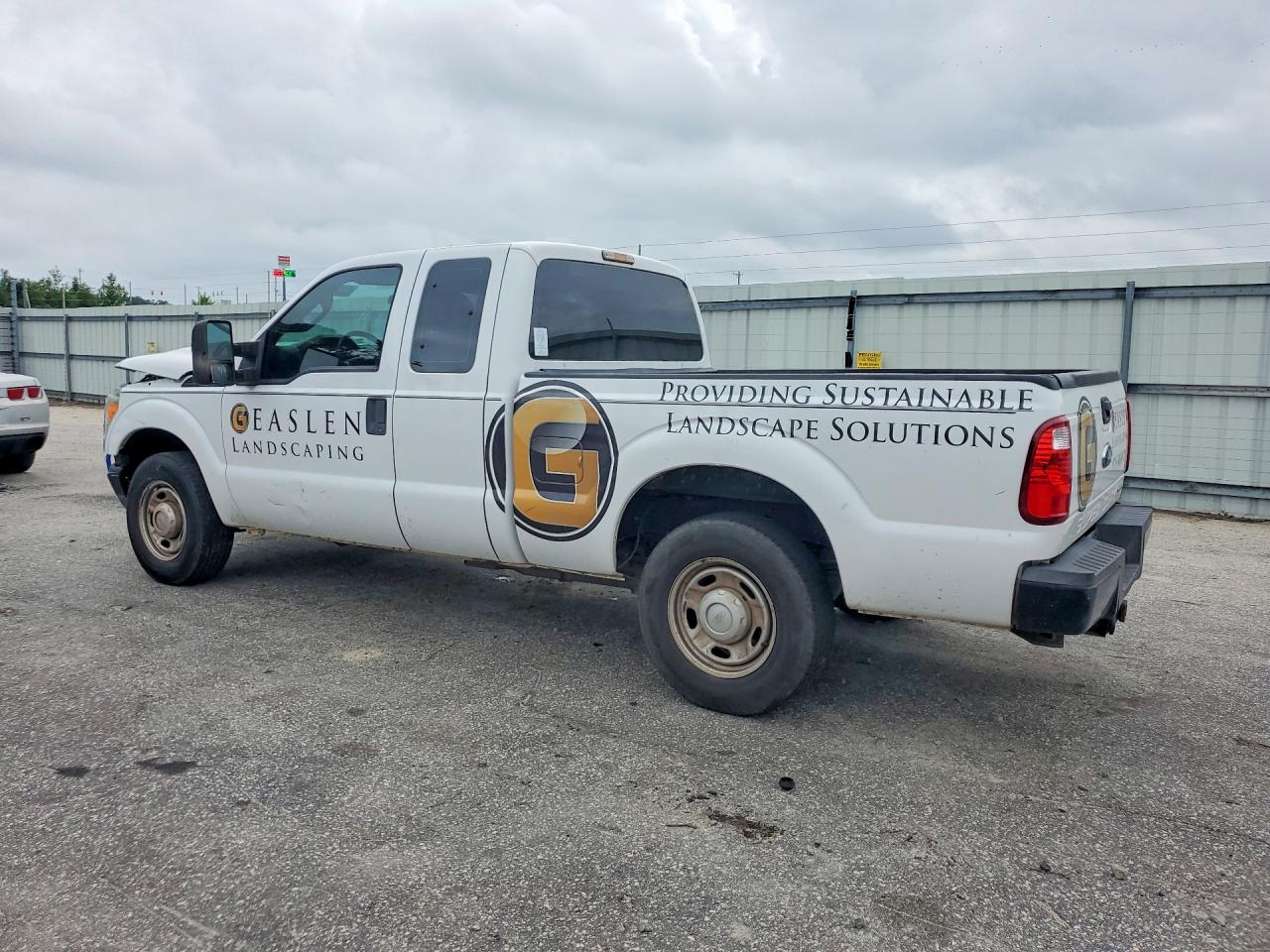 2015 Ford F250 Super Duty White vin: 1FT7X2A66FEC66319