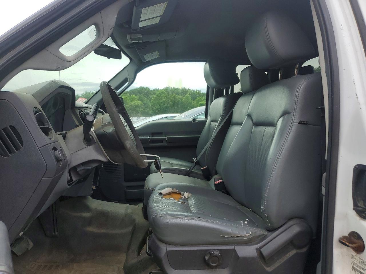 2011 Ford F250 Super Duty White vin: 1FT7X2A67BEC42119