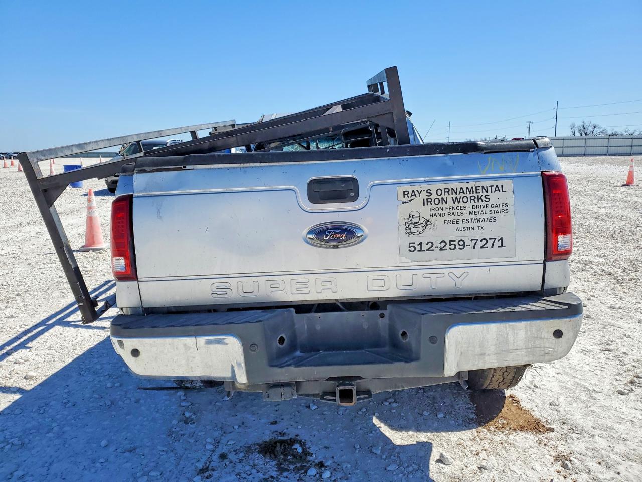 2015 Ford F250 Super Duty Silver vin: 1FT7X2A67FEB68433