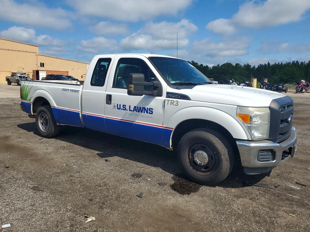 2013 Ford F250 Super Duty White vin: 1FT7X2A68DEB69930