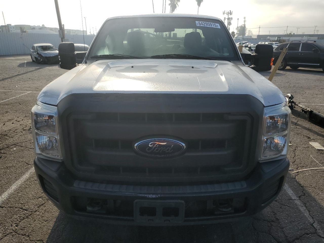 2014 Ford F250 Super Duty White vin: 1FT7X2A68EEA74706