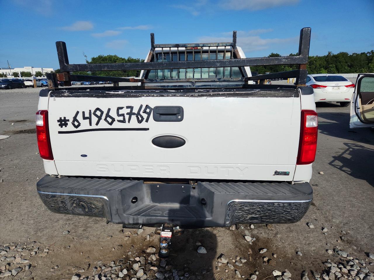 2011 Ford F250 Super Duty White vin: 1FT7X2A69BEC44518