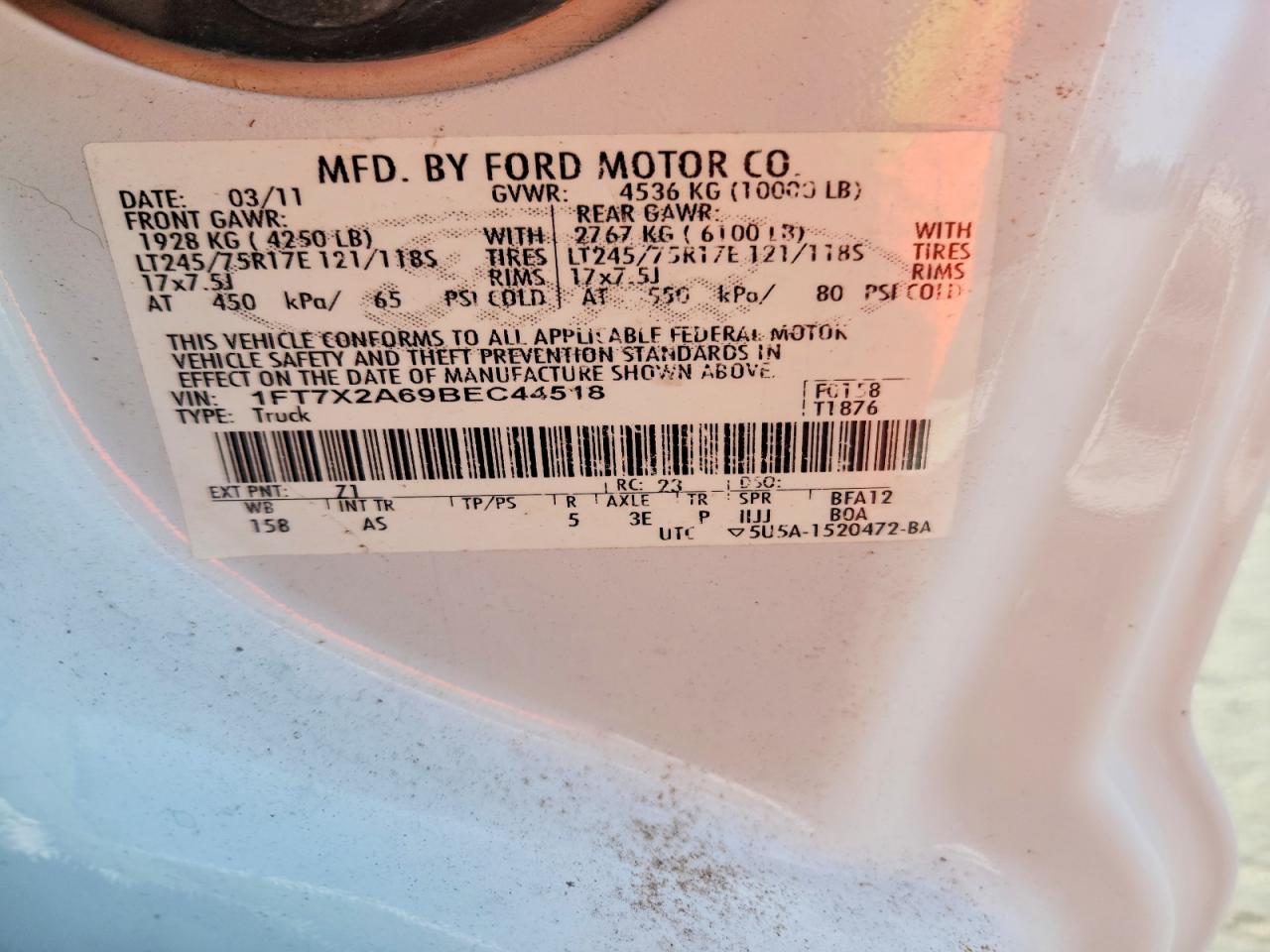 2011 Ford F250 Super Duty White vin: 1FT7X2A69BEC44518