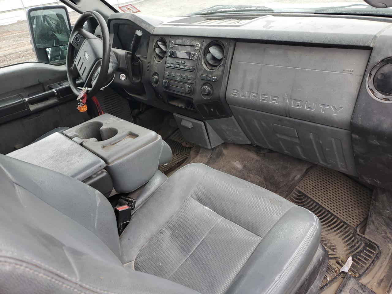 2014 Ford F250 Super Duty White vin: 1FT7X2A69EEB69632