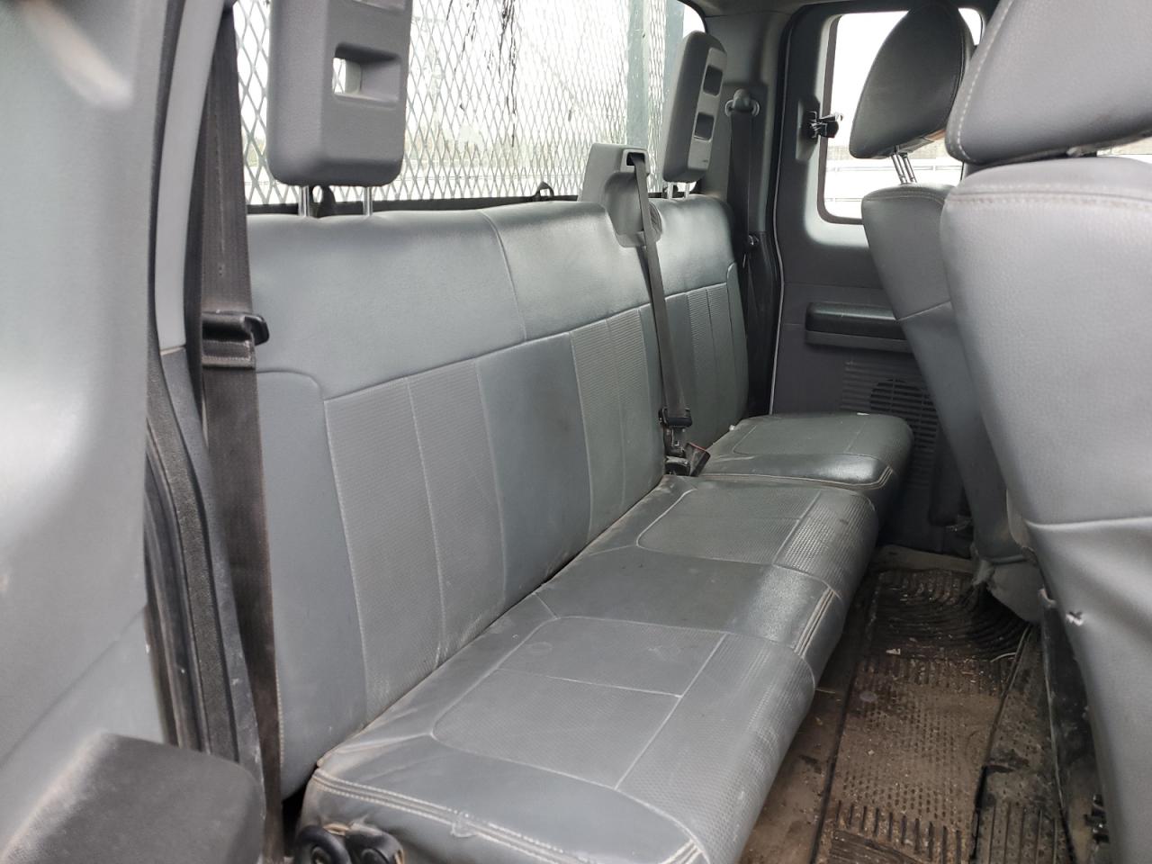 2014 Ford F250 Super Duty White vin: 1FT7X2A69EEB69632