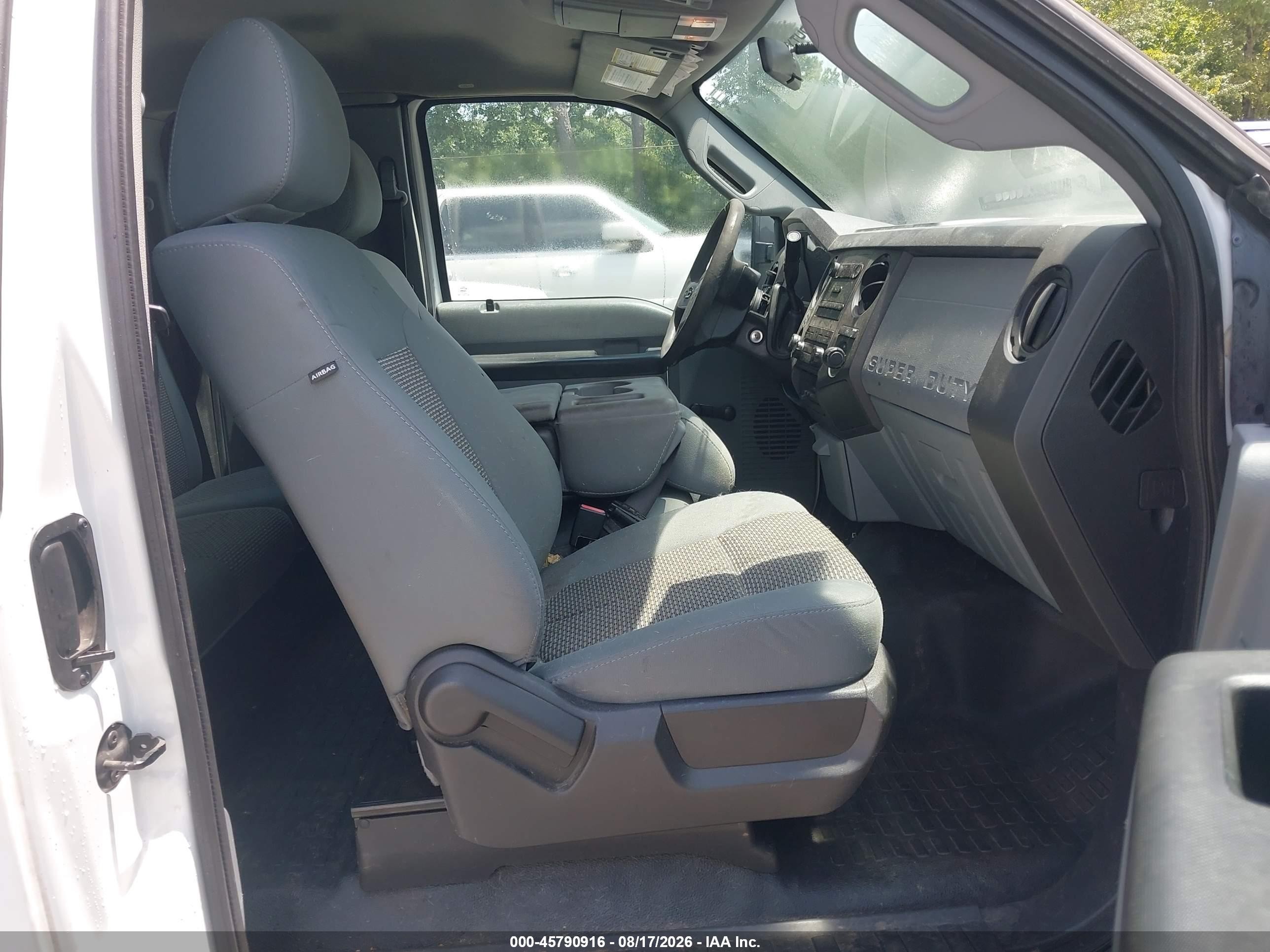 2012 Ford F-250 Xl White vin: 1FT7X2A6XCEA19655