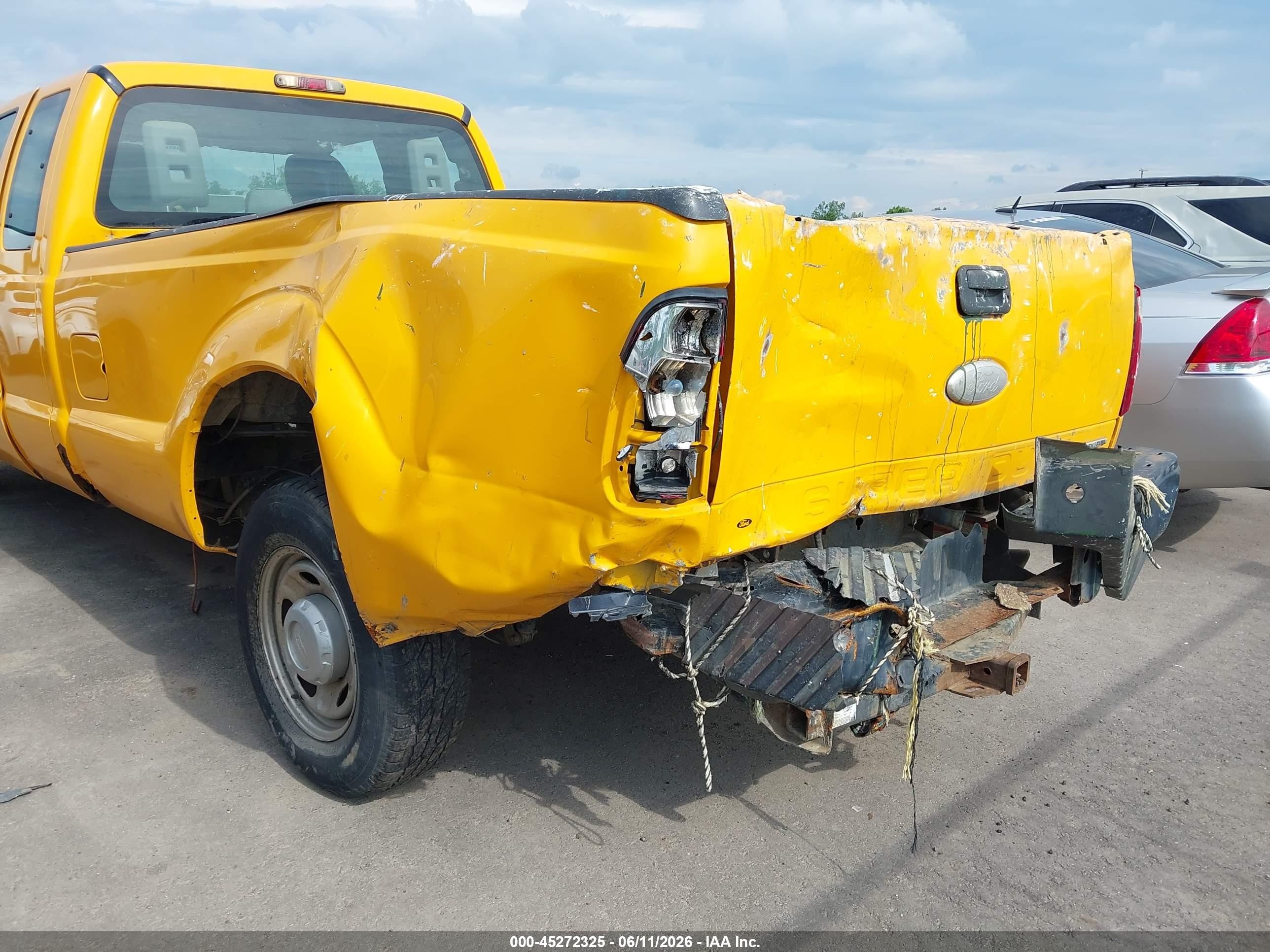 2012 Ford F-250 Xl Yellow vin: 1FT7X2A6XCEA99149