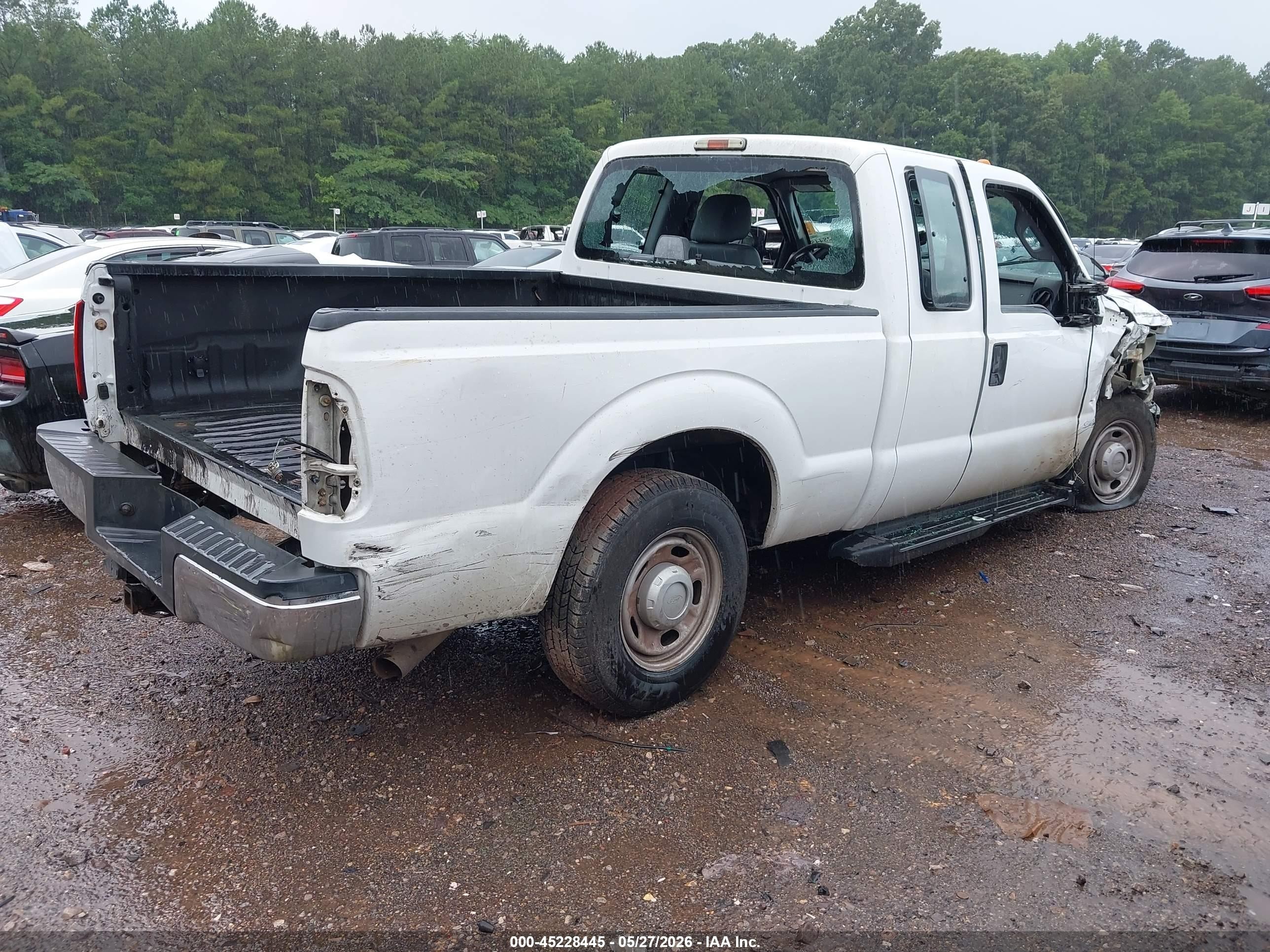 2015 Ford F-250 Xl White vin: 1FT7X2A6XFEC08553