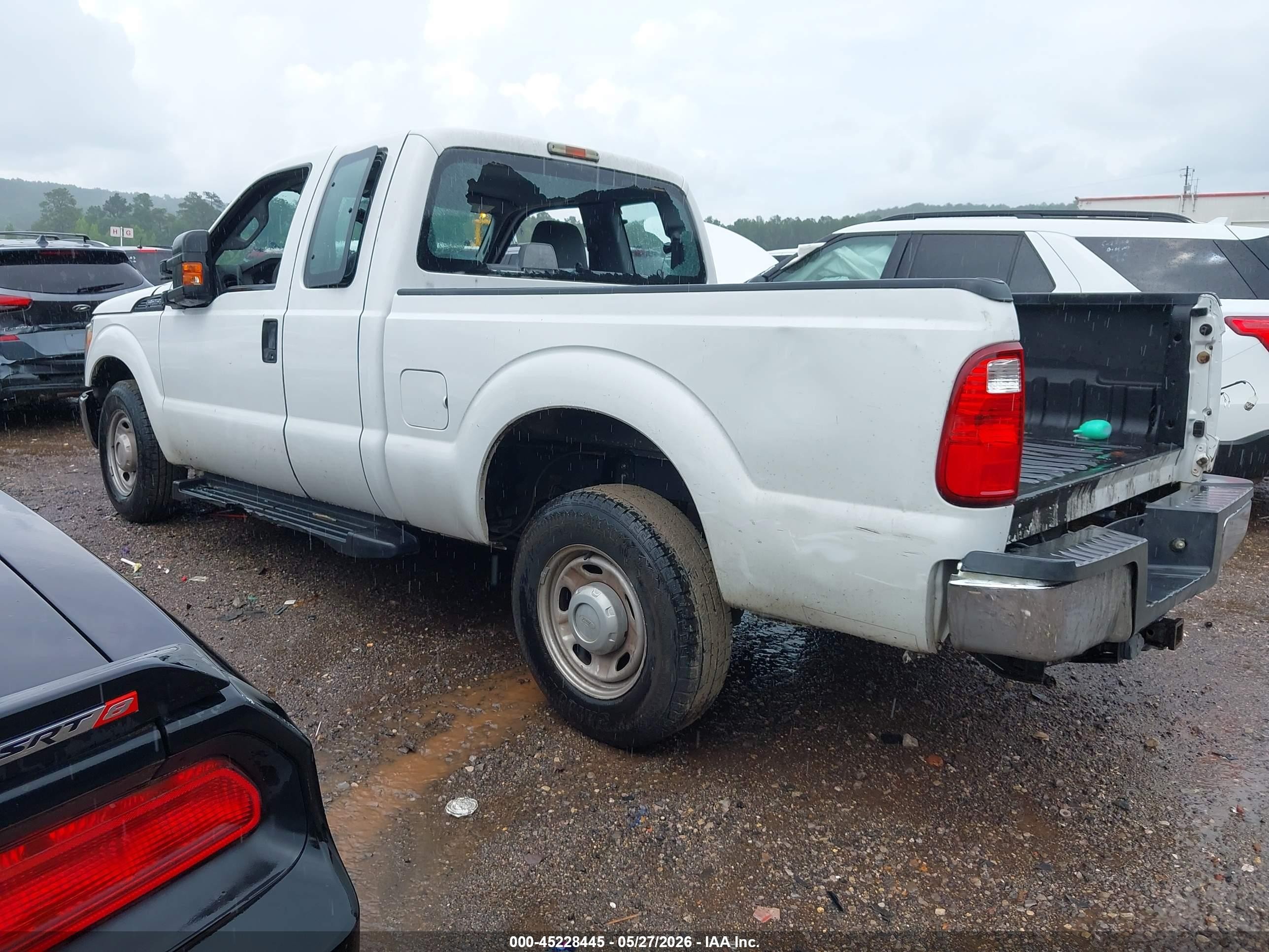 2015 Ford F-250 Xl White vin: 1FT7X2A6XFEC08553