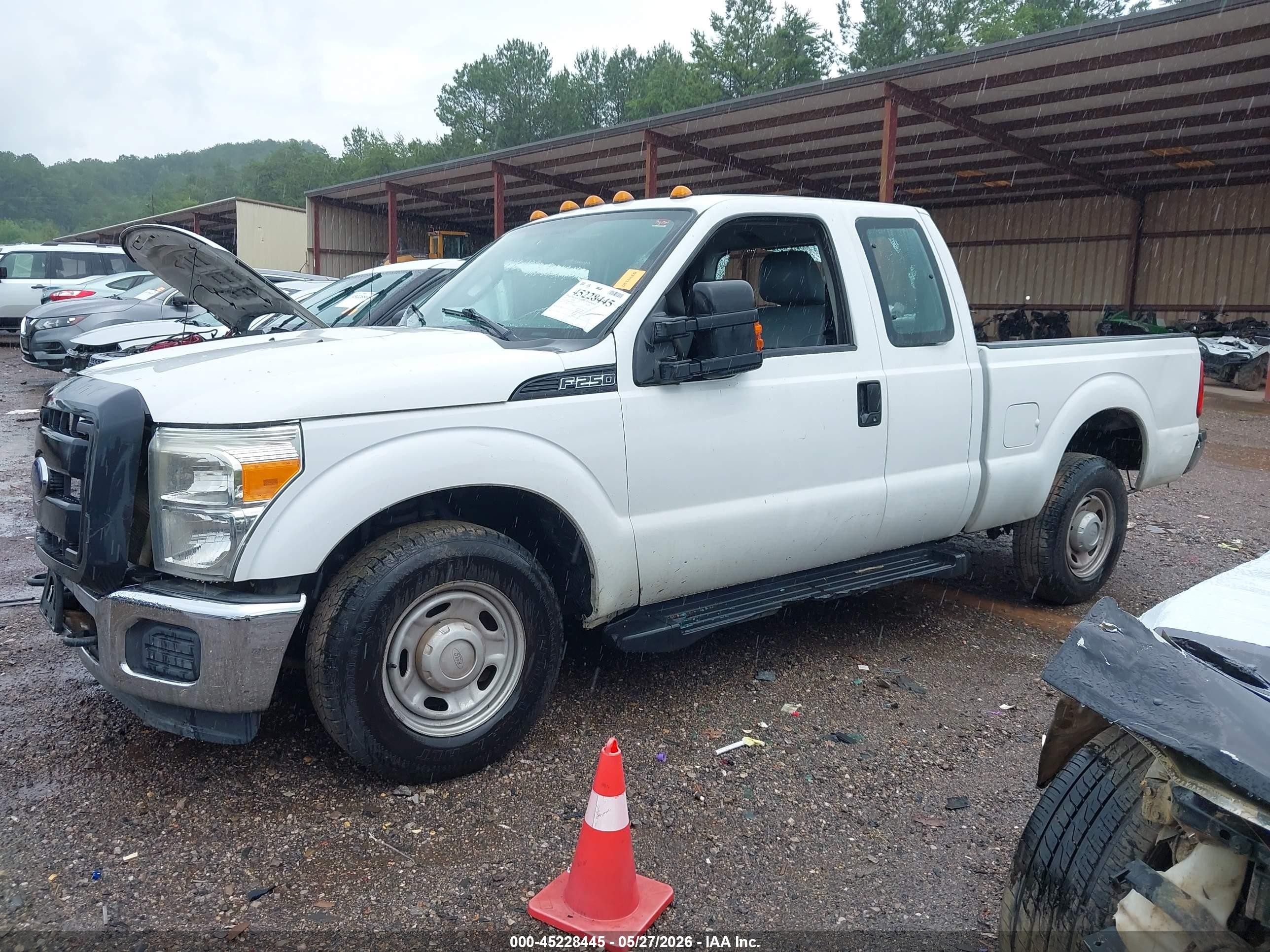 2015 Ford F-250 Xl White vin: 1FT7X2A6XFEC08553