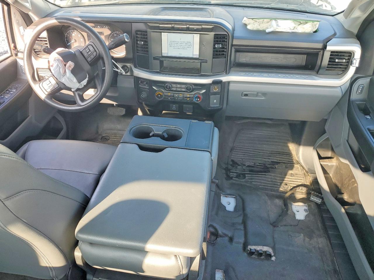 2024 Ford F250 Super Duty White vin: 1FT7X2AA4RED40488