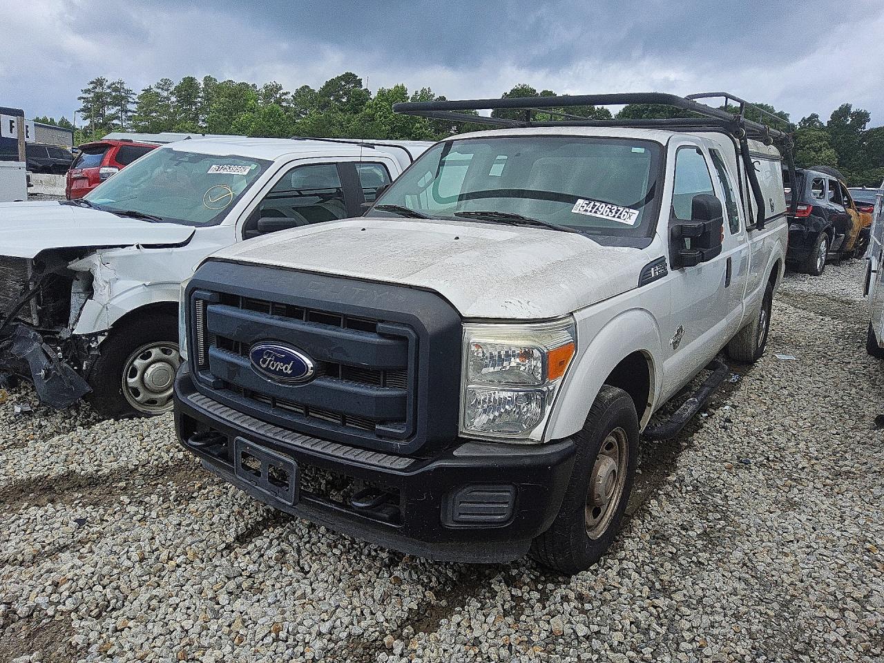 2013 Ford F250 Super Duty White vin: 1FT7X2AT3DEB29874