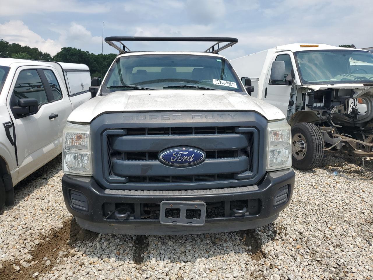 2013 Ford F250 Super Duty White vin: 1FT7X2AT3DEB29874 Damage: Front Bumper Molding, Missing, Replacement Required