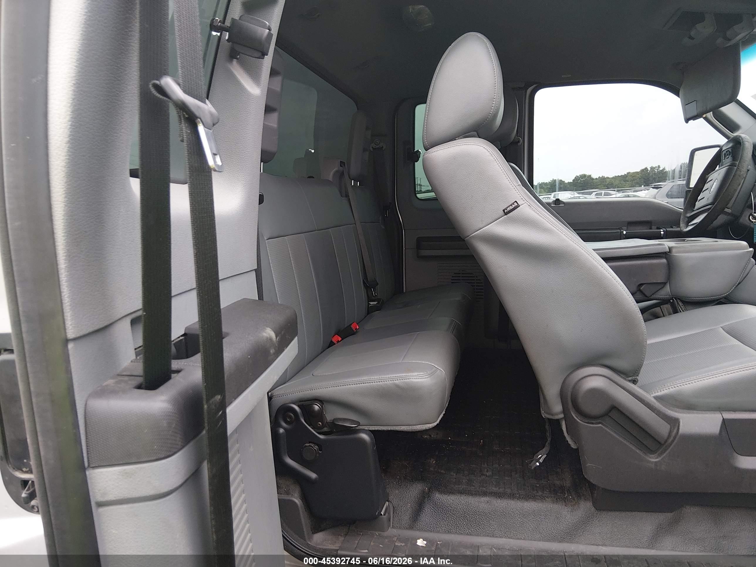 2014 Ford F-250 Lariat/xl/xlt Silver vin: 1FT7X2AT6EEB46654