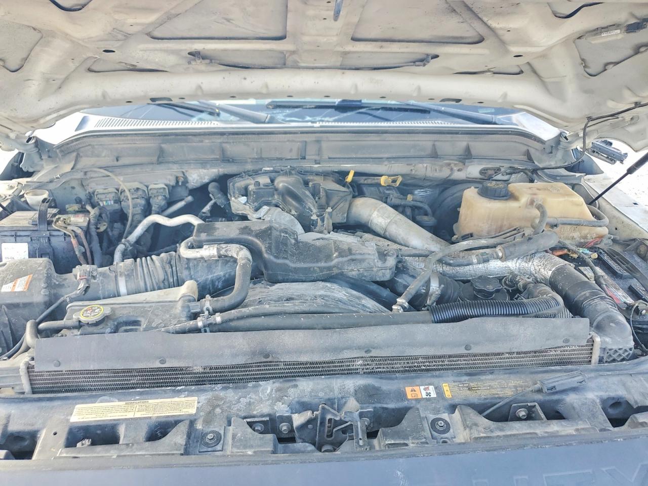 2015 Ford F250 Super Duty White vin: 1FT7X2AT8FEB92942